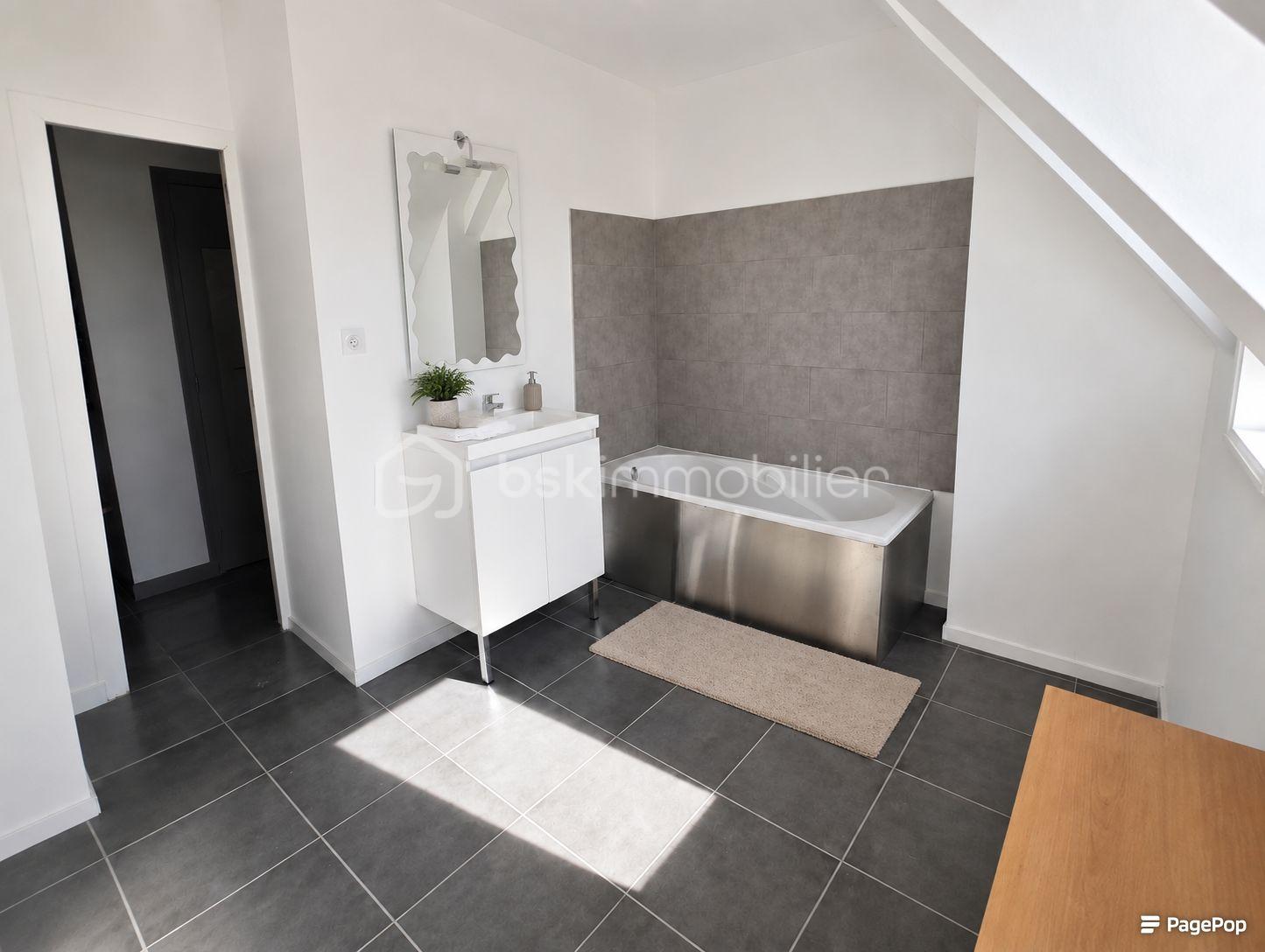 Bathroom with Warm Accessories-1.png
