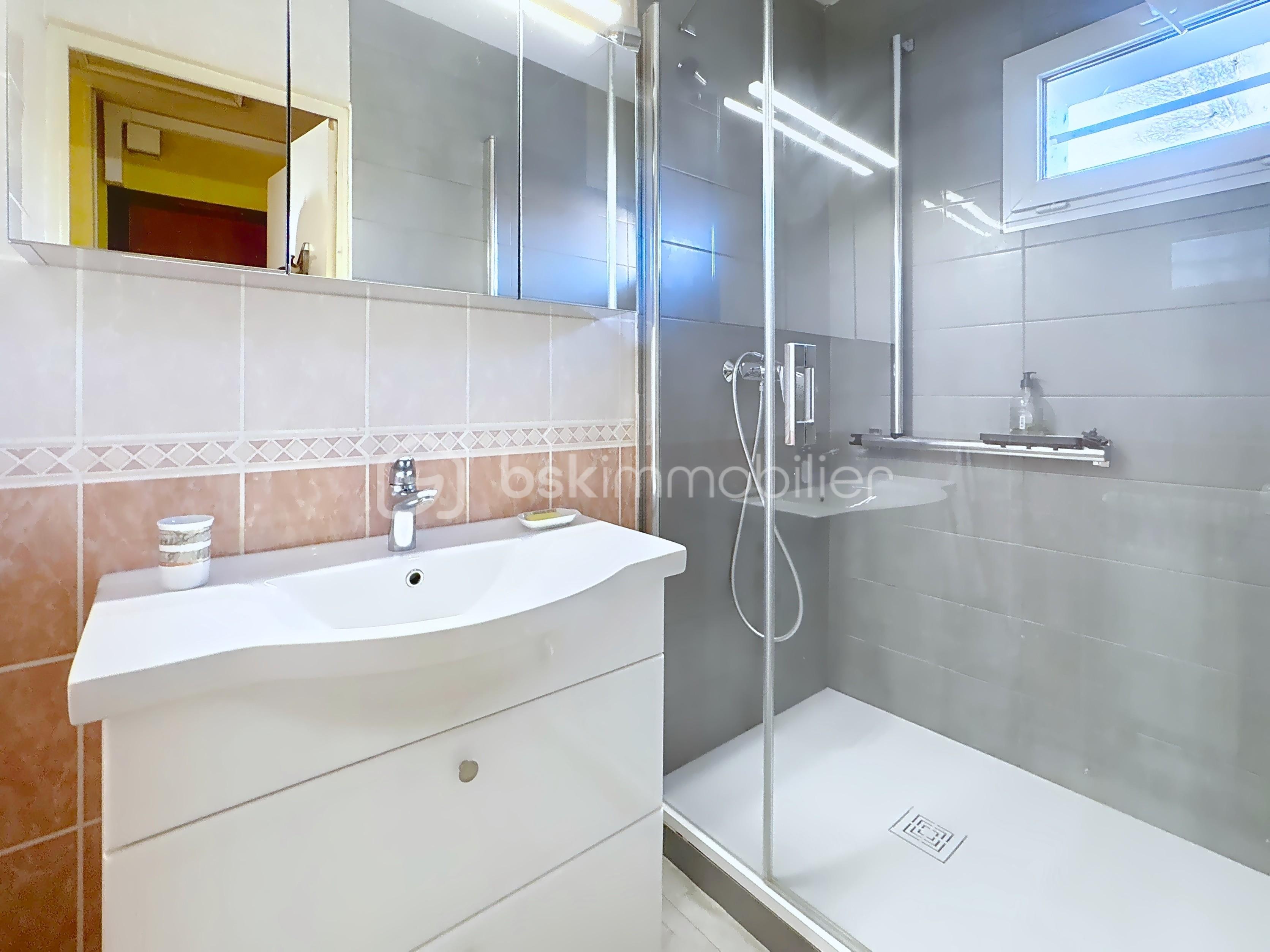 Maison traditionnelle de 112 m² - treppo-domene_00304.jpeg