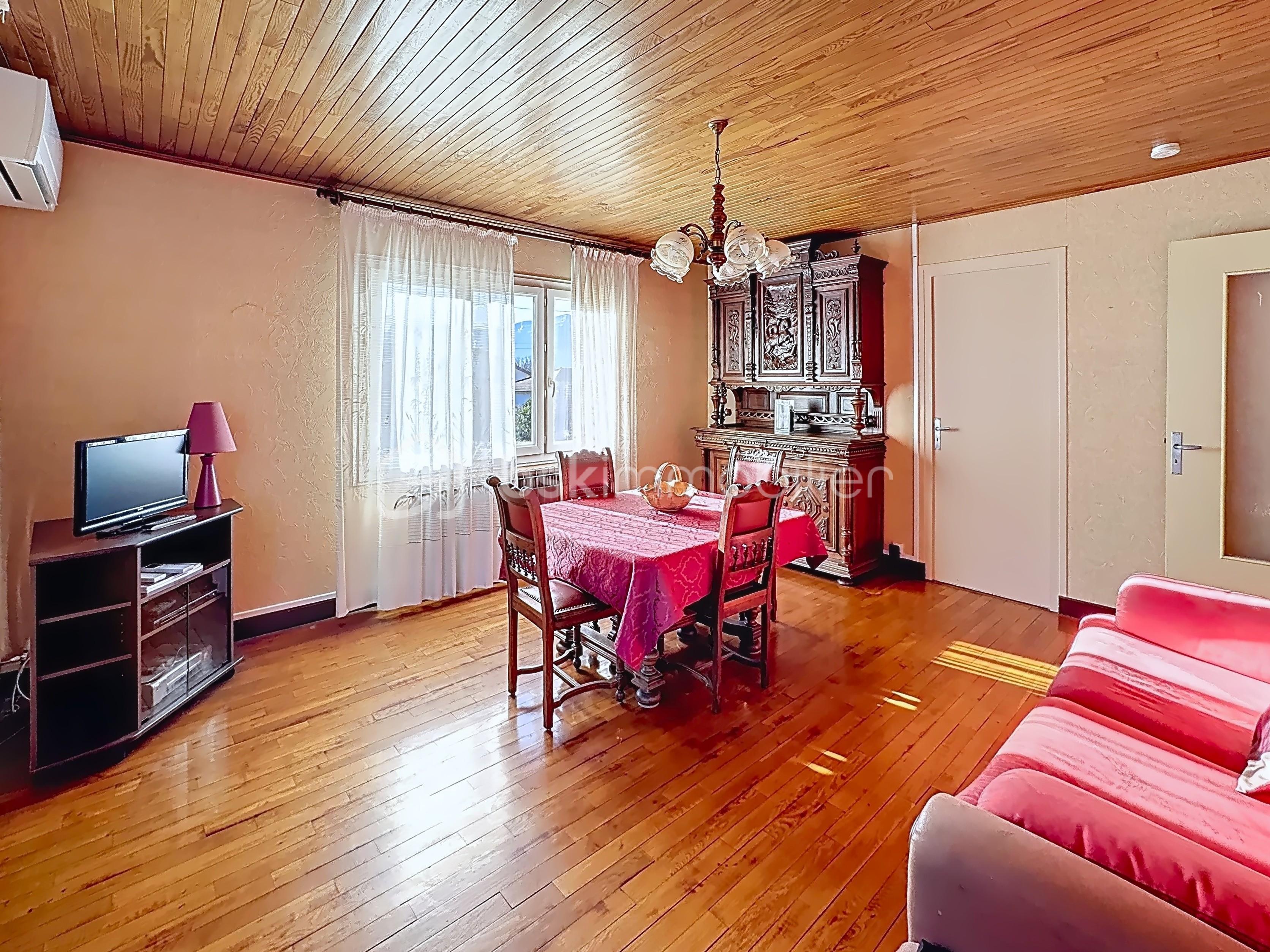 Maison traditionnelle de 112 m² - treppo-domene_00206.jpeg