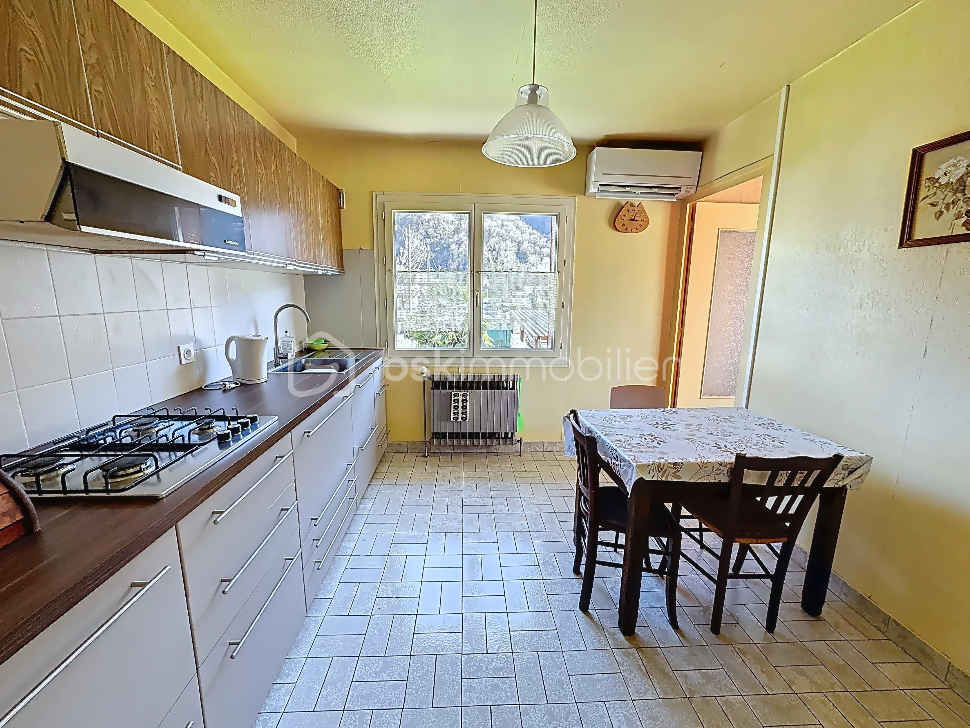 Maison traditionnelle de 112 m² - treppo-domene_00205.jpeg