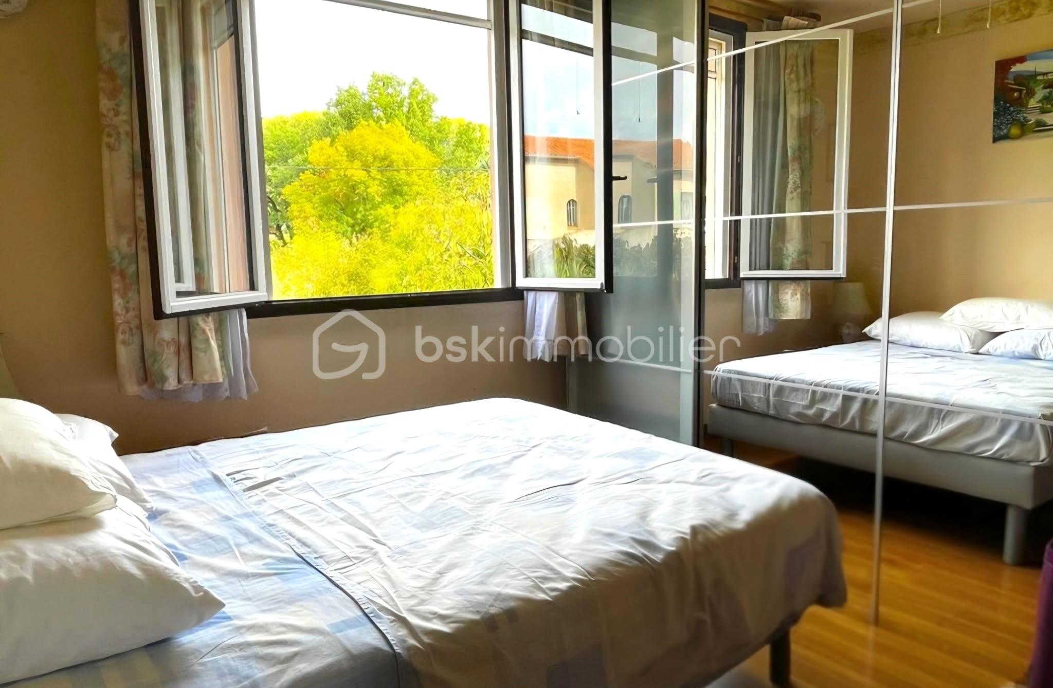 Maison traditionnelle de 140 m² - 75c4e1dc-4236-4395-a5d1-1d45343b4466.jpg