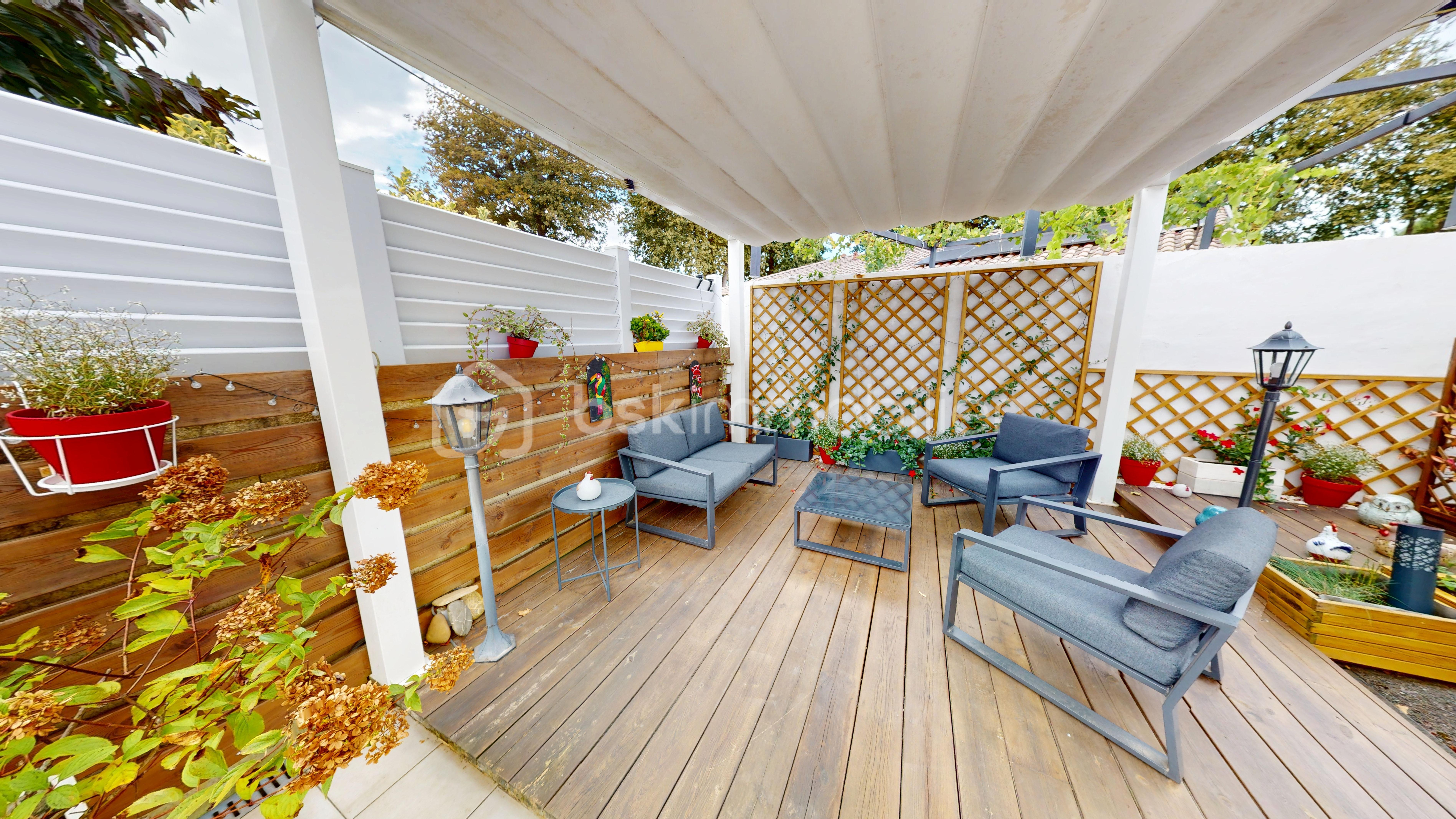 Maison 5 pièces 105 m² · à Saint-Vincent-de-Tyrosse · 105 m² · 432 000 €