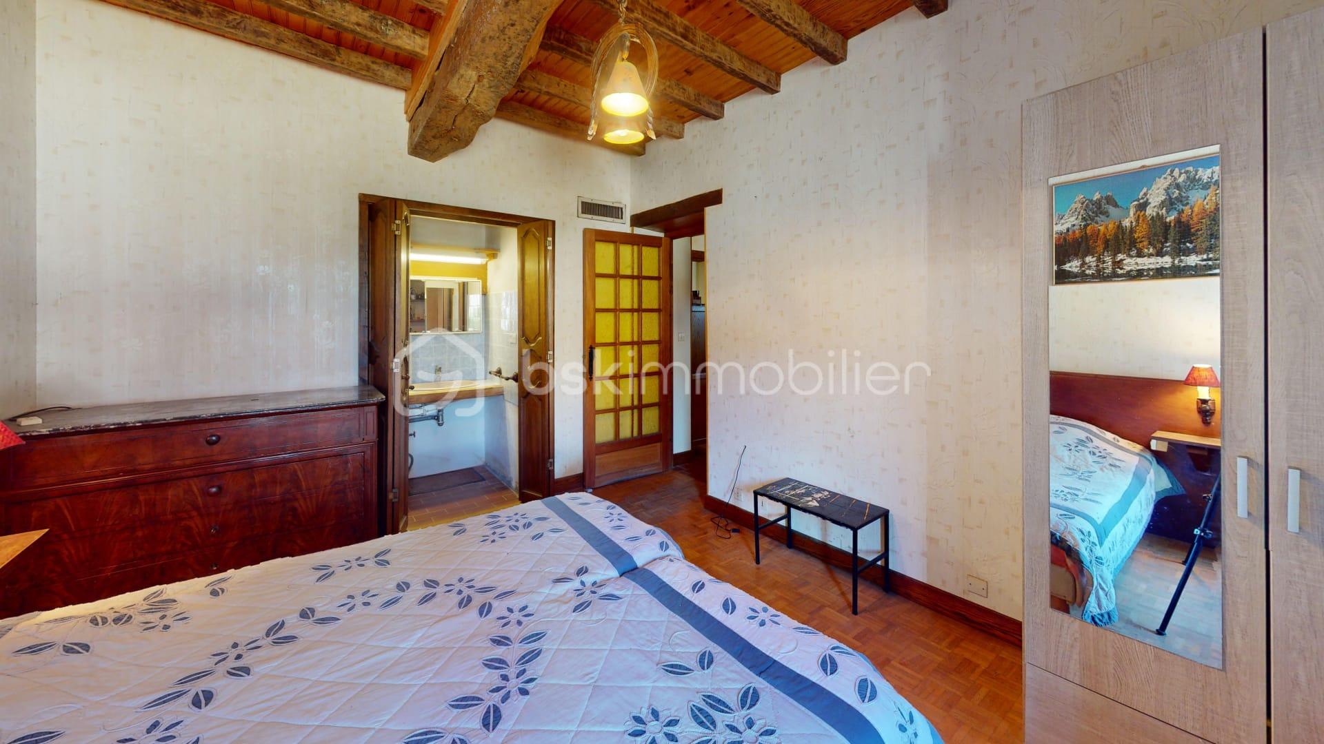 Corps de ferme de 126 m² - CH1111.jpg