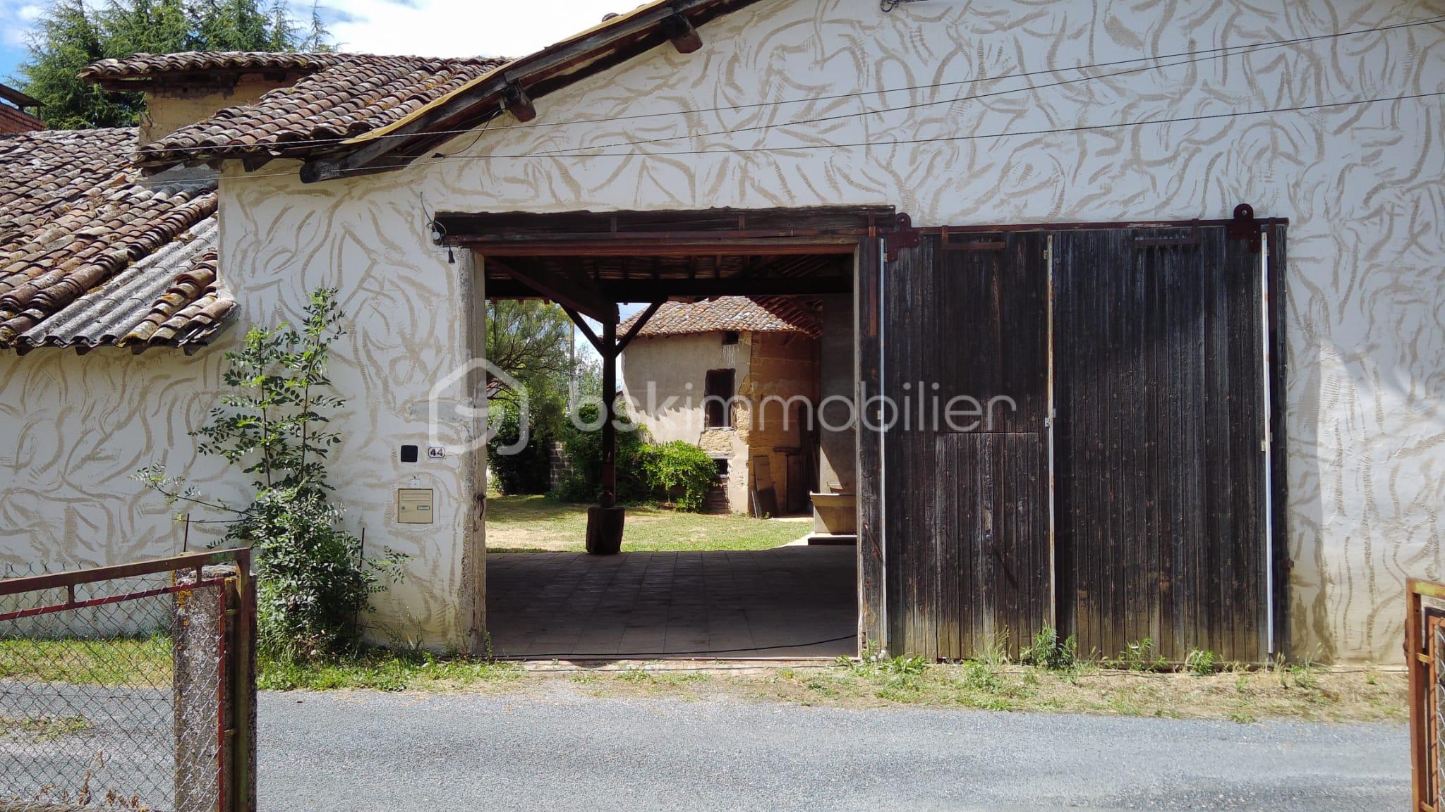 Corps de ferme de 126 m² - FACADE1.jpg