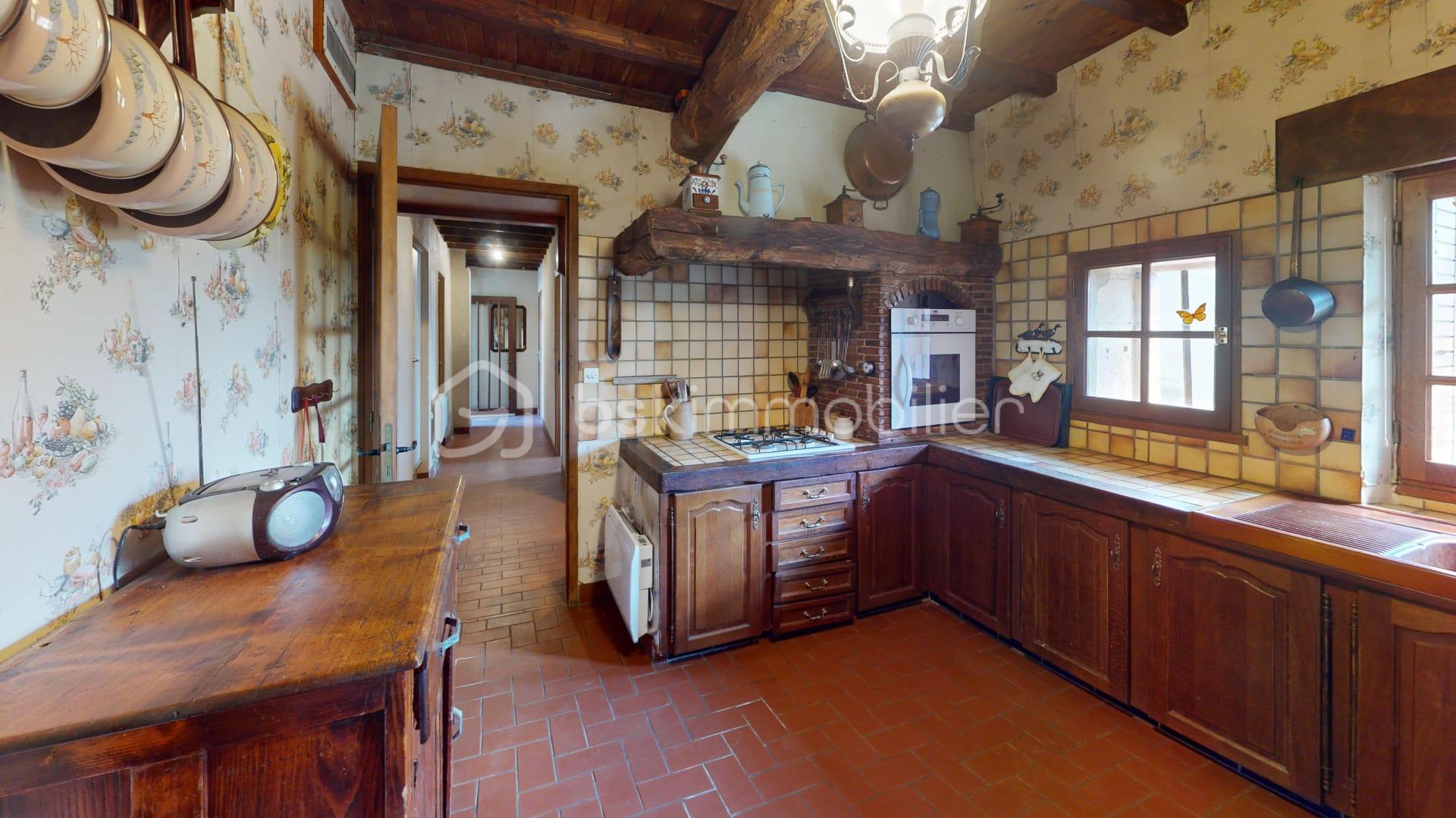 Corps de ferme de 126 m² - CUISINE2.jpg
