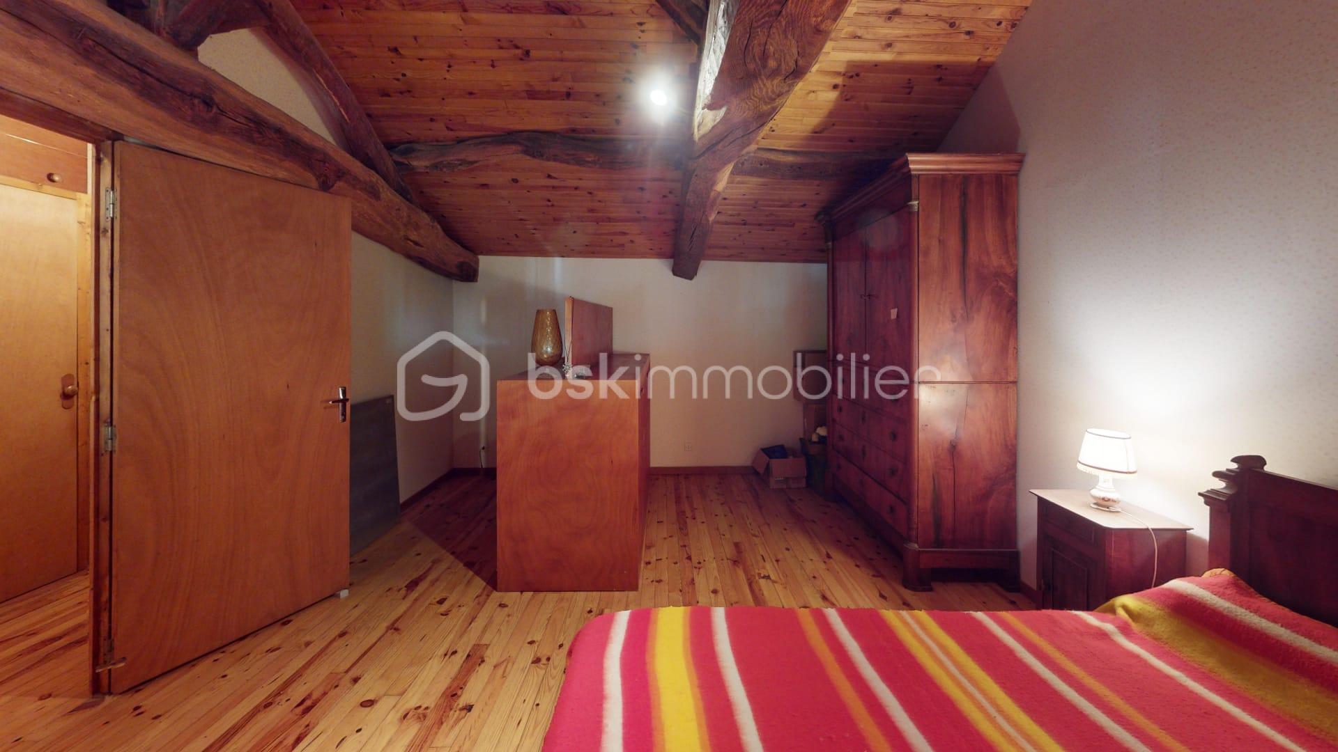 Corps de ferme de 126 m² - CH2.jpg