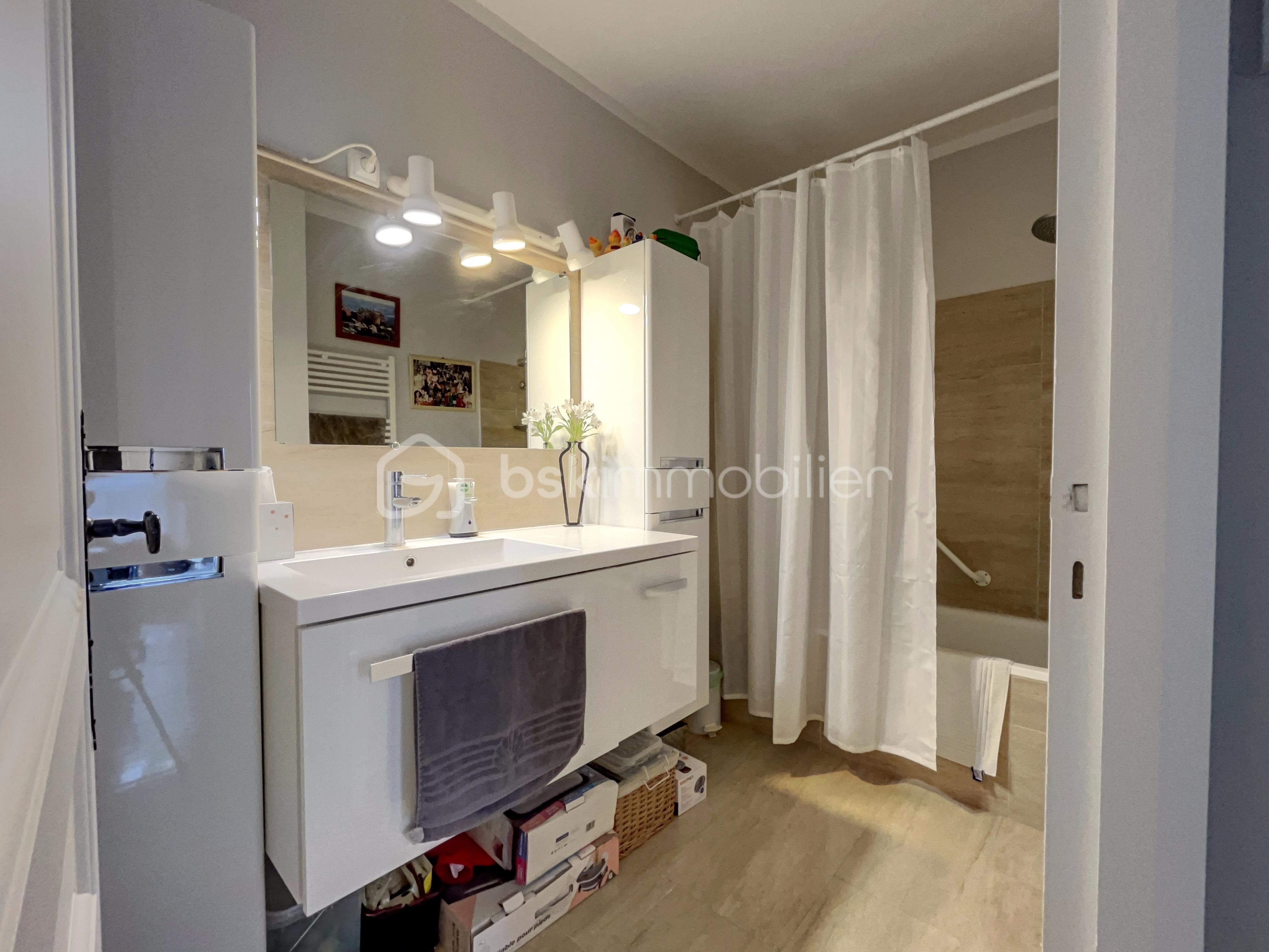 Appartement de 96,57 m² - 148D9C46-8E37-2B80-8D39-07612BCD3118.jpg