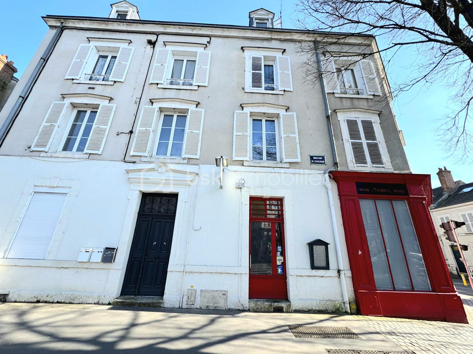 Immeuble de 282,34 m² - Façade immeuble.jpg