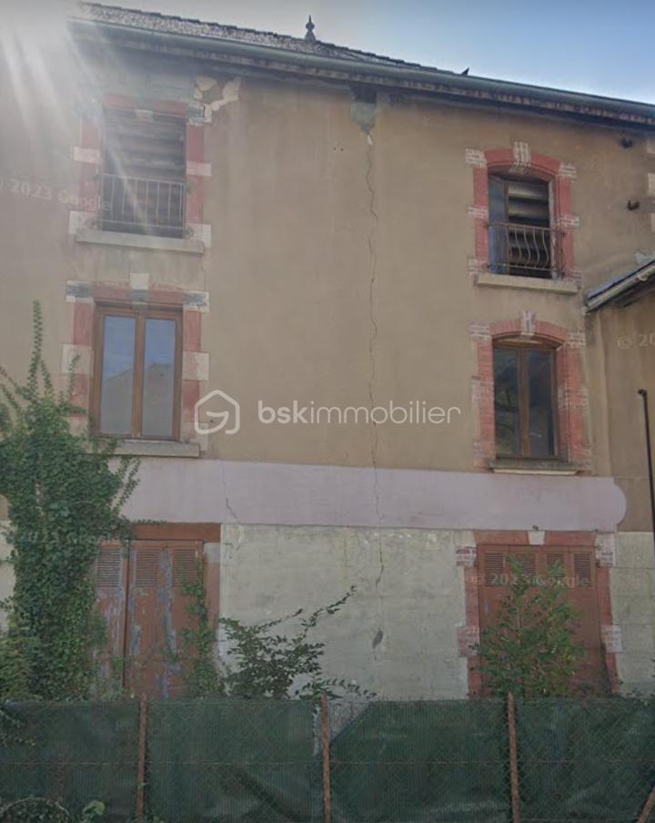 Immeuble de 210 m² - mDbB17M6LLhkANaAMDqDv5ycZg1xkwlnMWZTbAaj.png