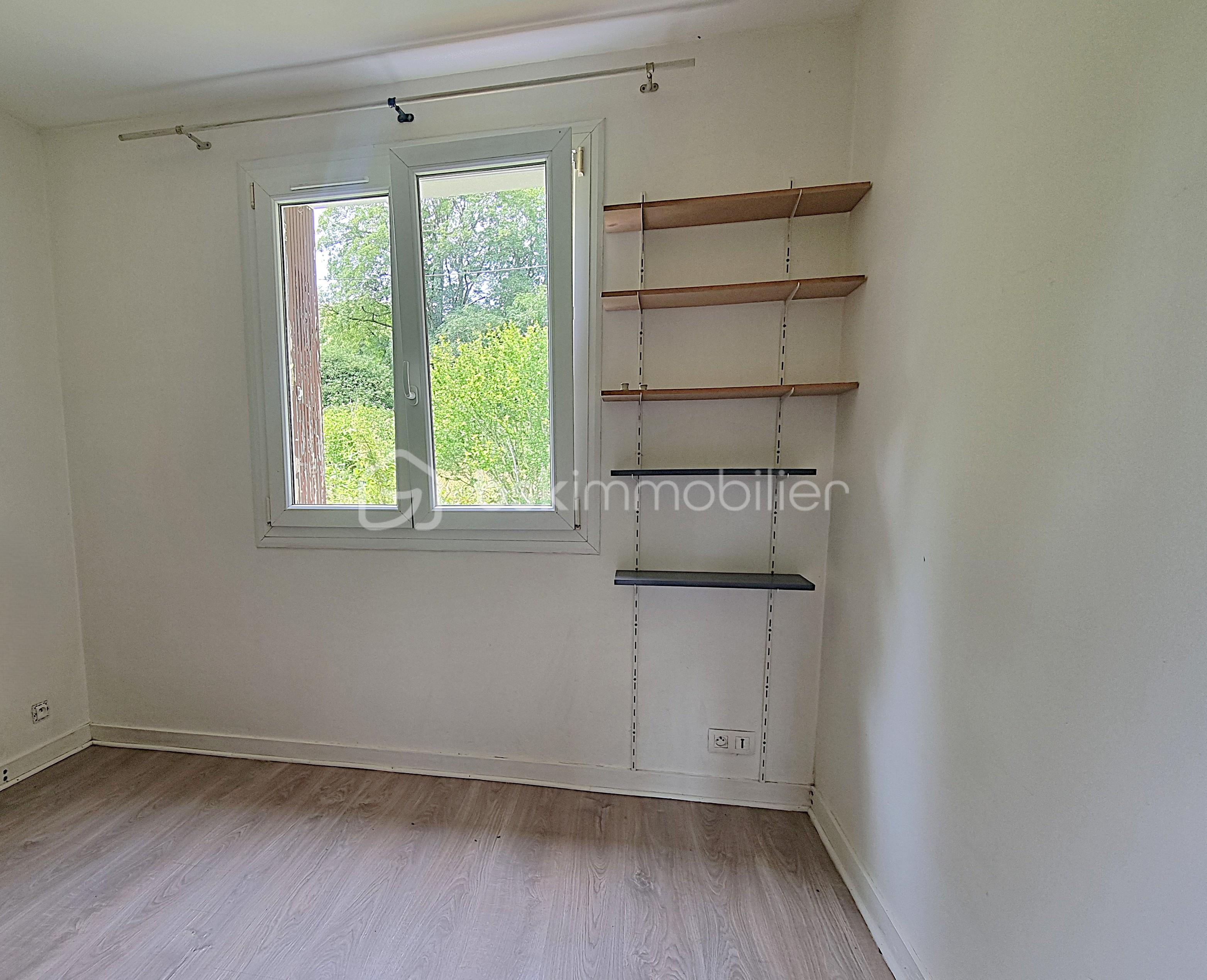 Bureau.jpg