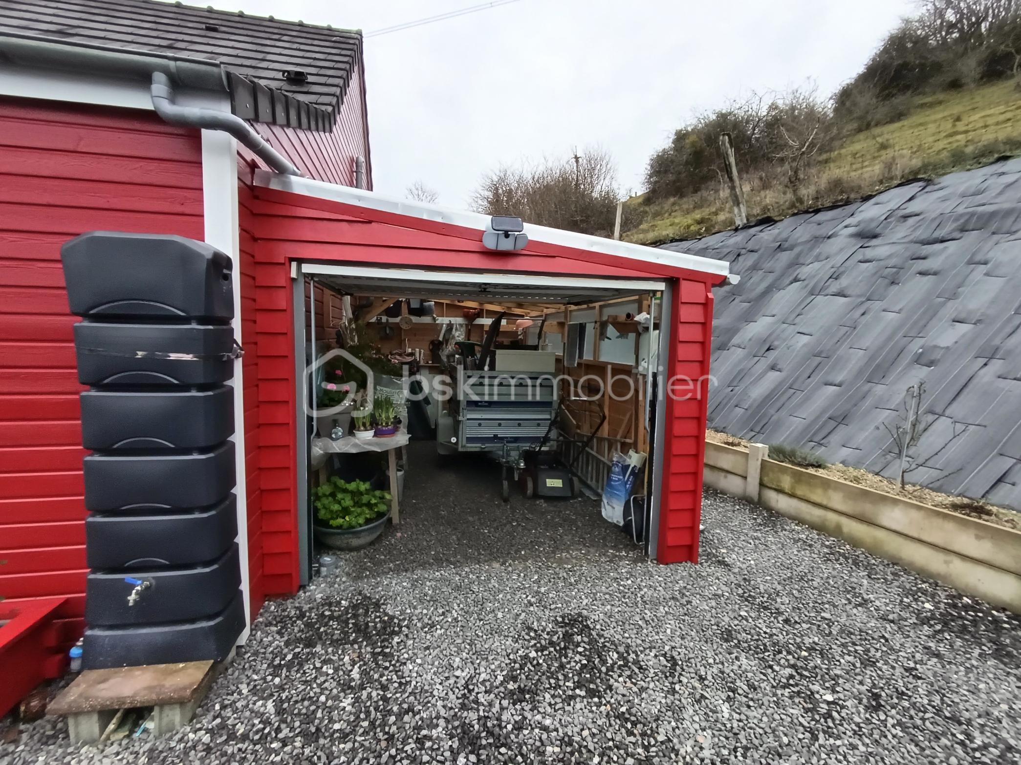 Maison traditionnelle de 75 m² - Carport.png