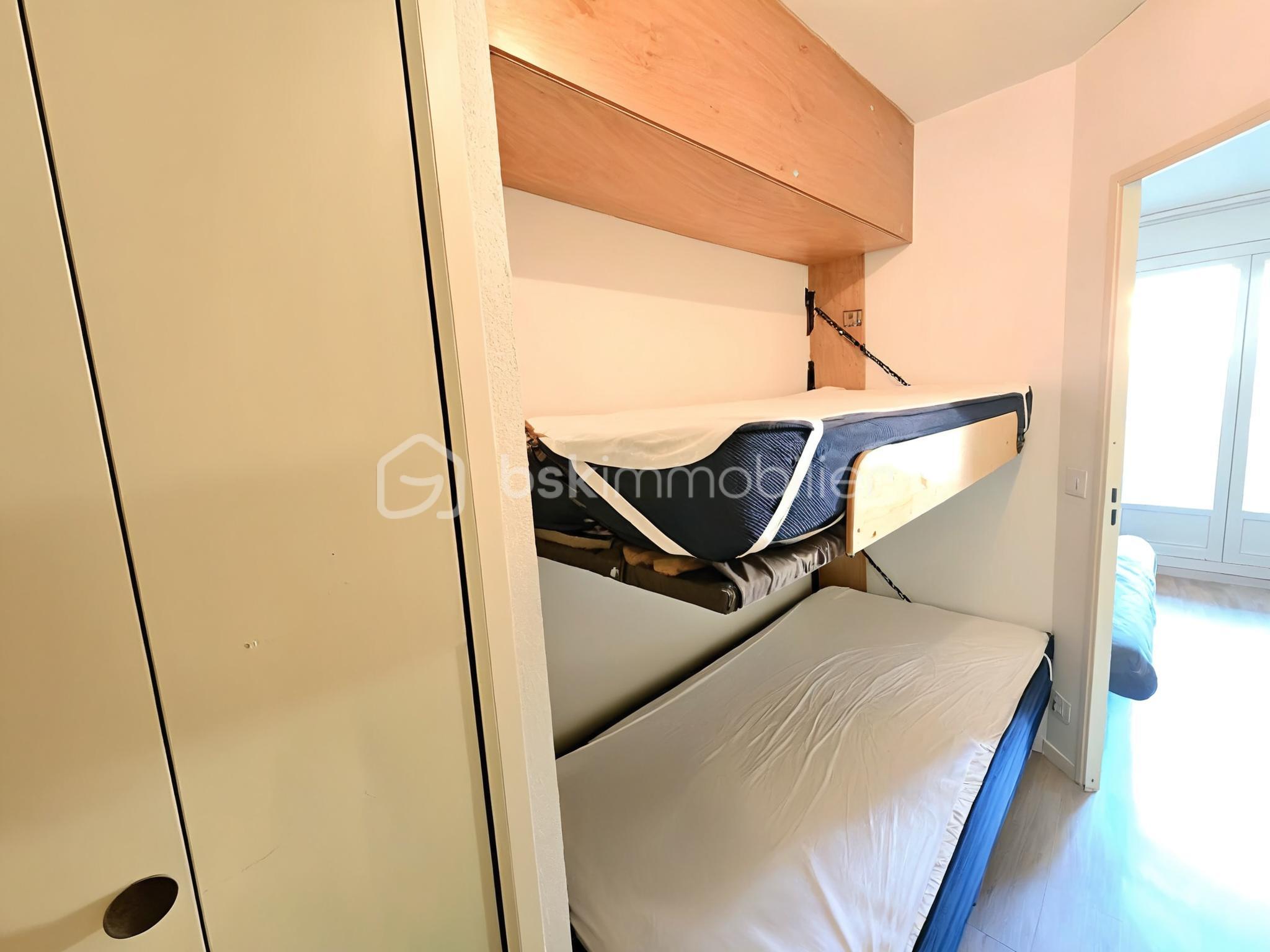 Appartement de 15 m² - ea7507bc8c6f204-1.jpg