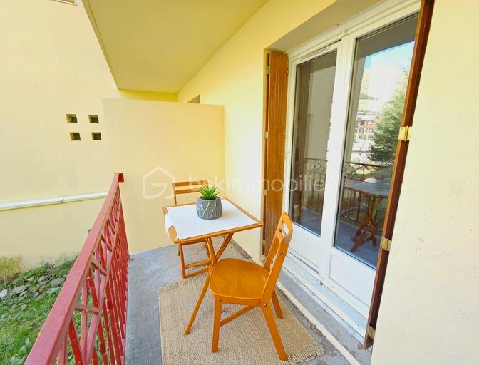 Appartement de 15 m² - 898d2cb118f3210-2.png