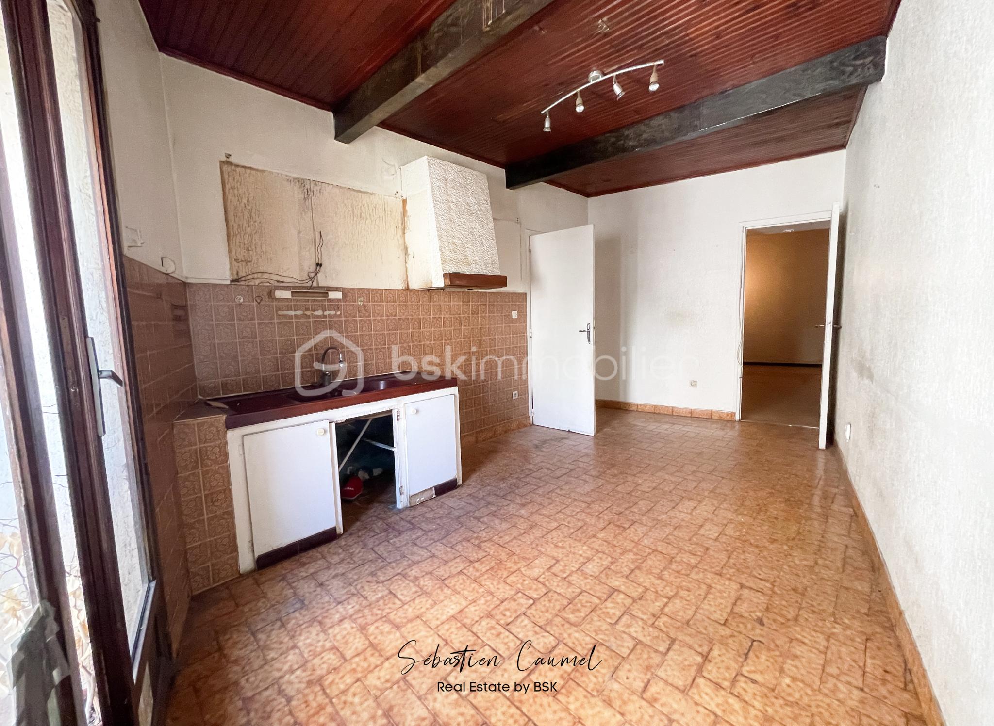 cuisine-volume-a-renover-maison-village-cournonterral-34660.jpg