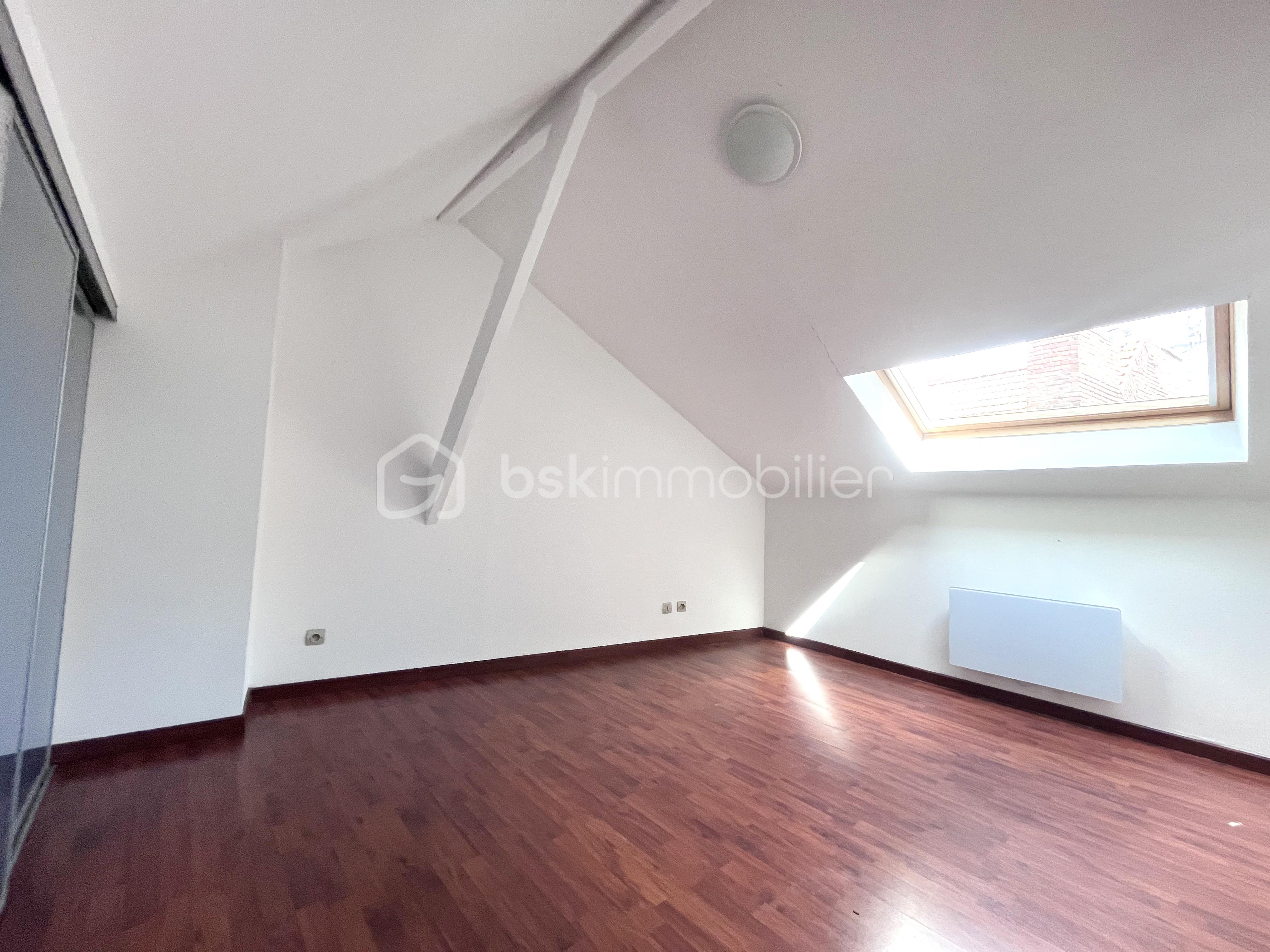 Chambre 01:02.jpg