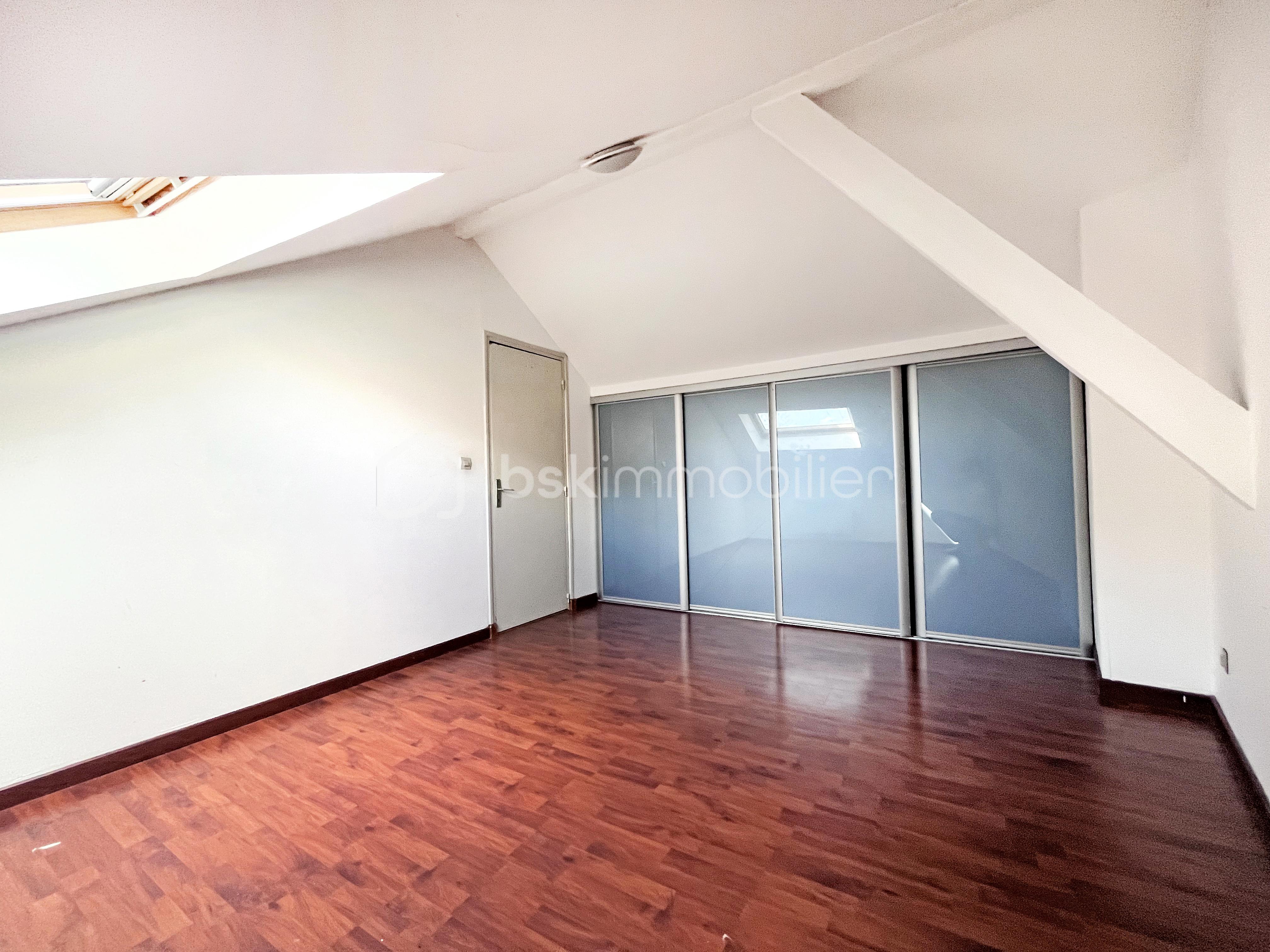 Chambre 01:01.jpg