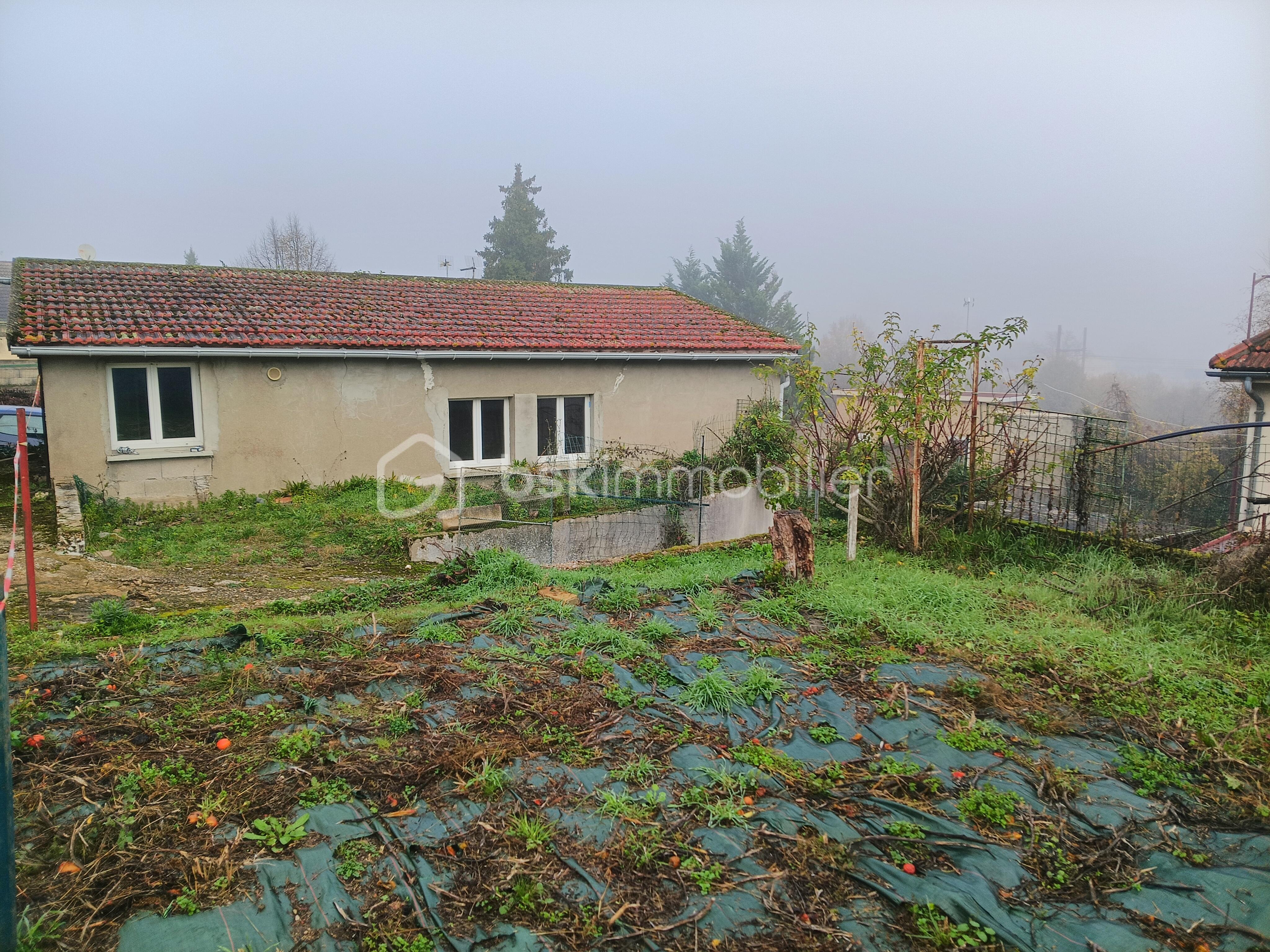Maison de 95 m² - dependance et jardin.jpg