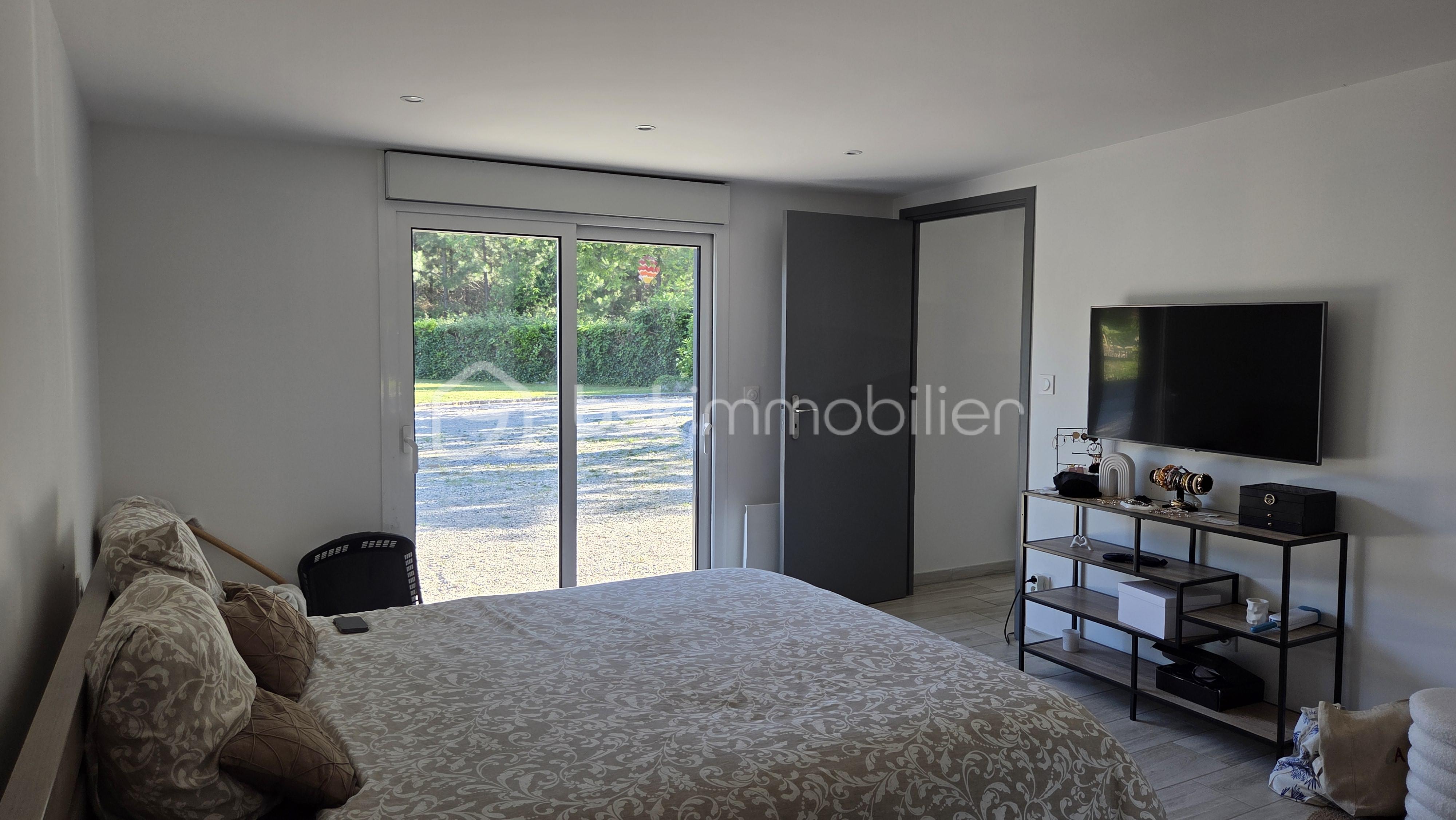 Chambre maison location 3.jpg