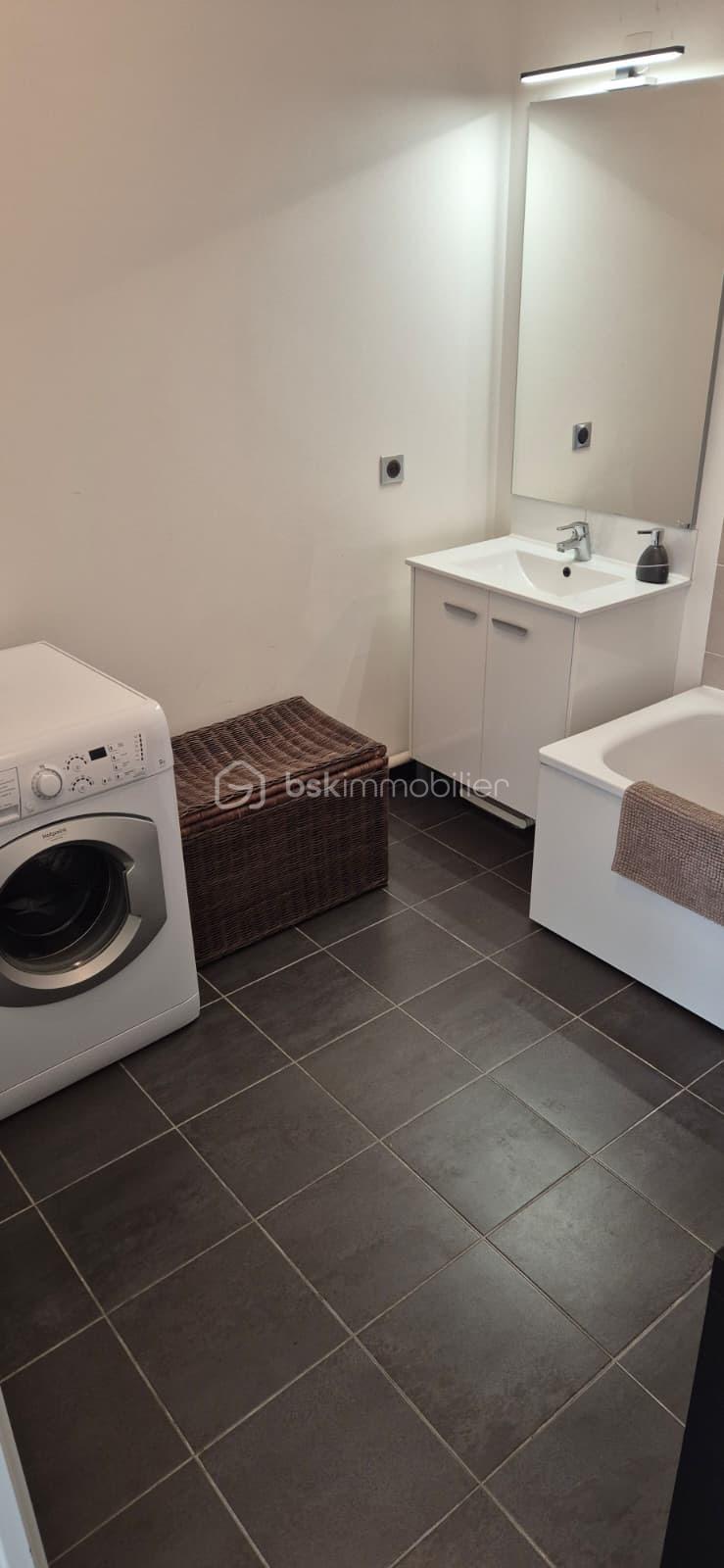 Appartement de 62 m² - db33f68a-7ec3-4a39-8eed-bfe62a5d59eb.jpeg