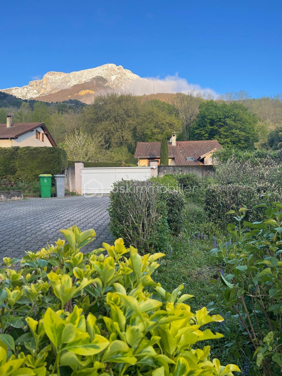 Maison de village de 160 m² - c53c9892-5471-48fb-b75e-9287bb104272.JPG