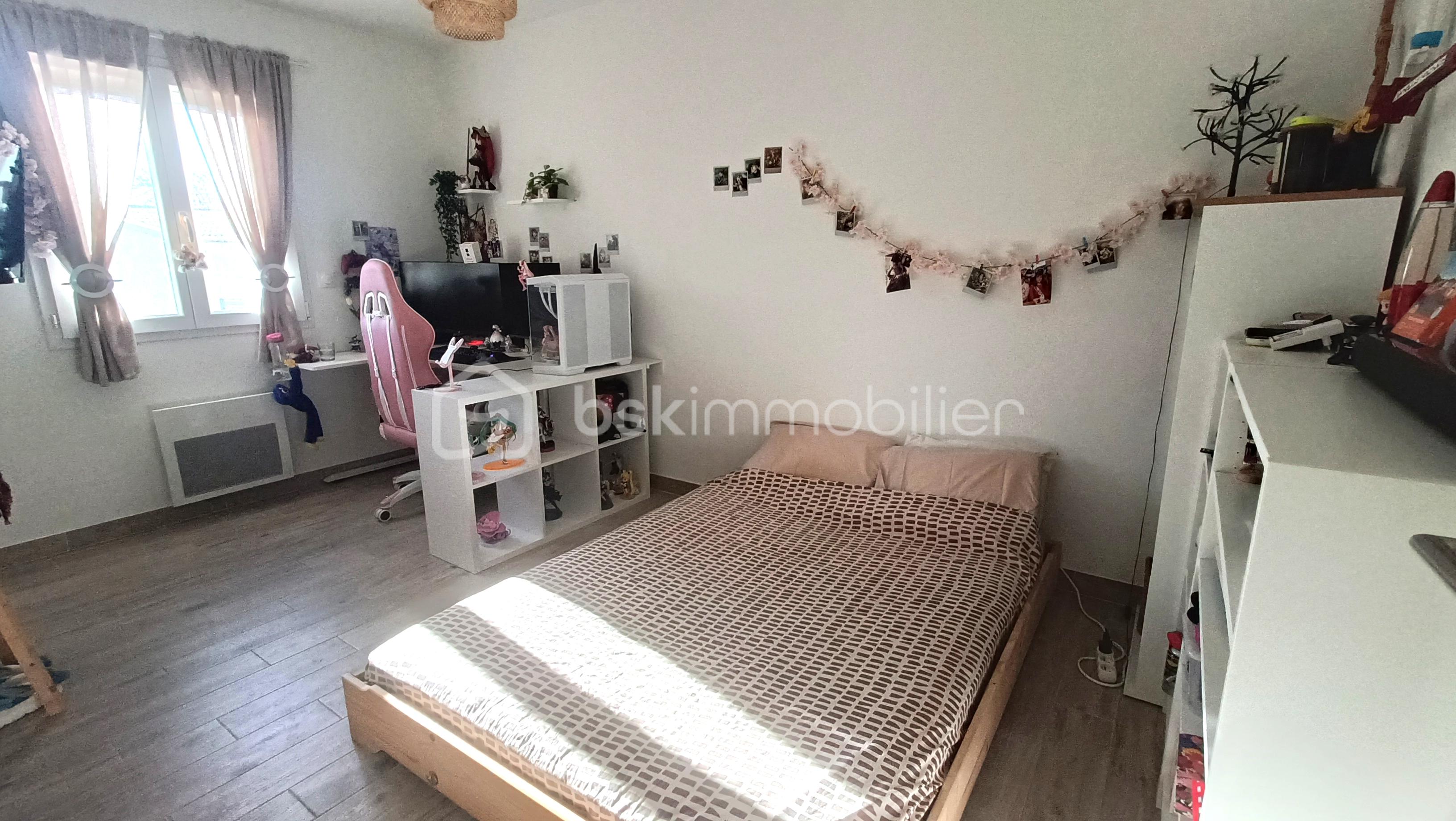 Villa de 93 m² - chambre sud 2.2.jpg