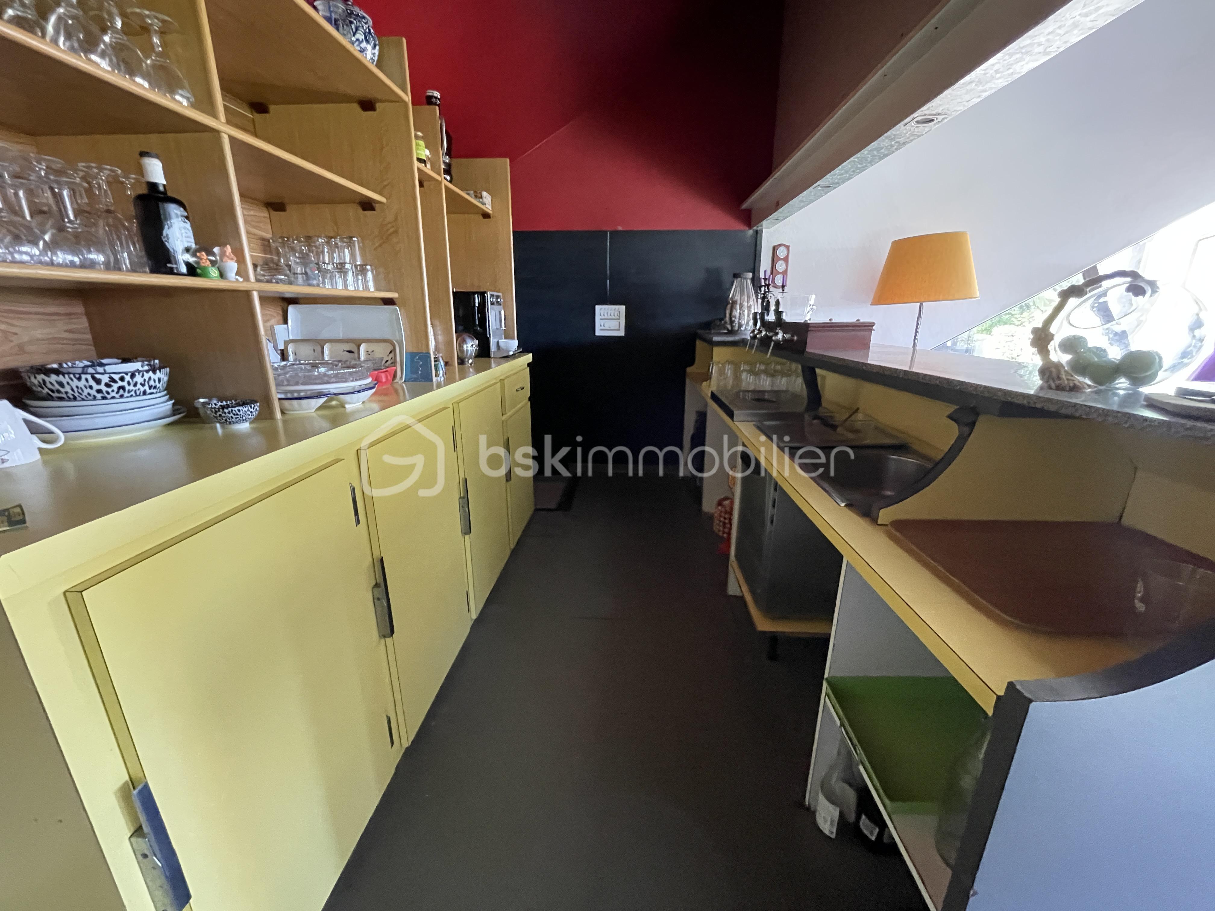 Immeuble commercial de 150 m² - IMG_7643.JPG