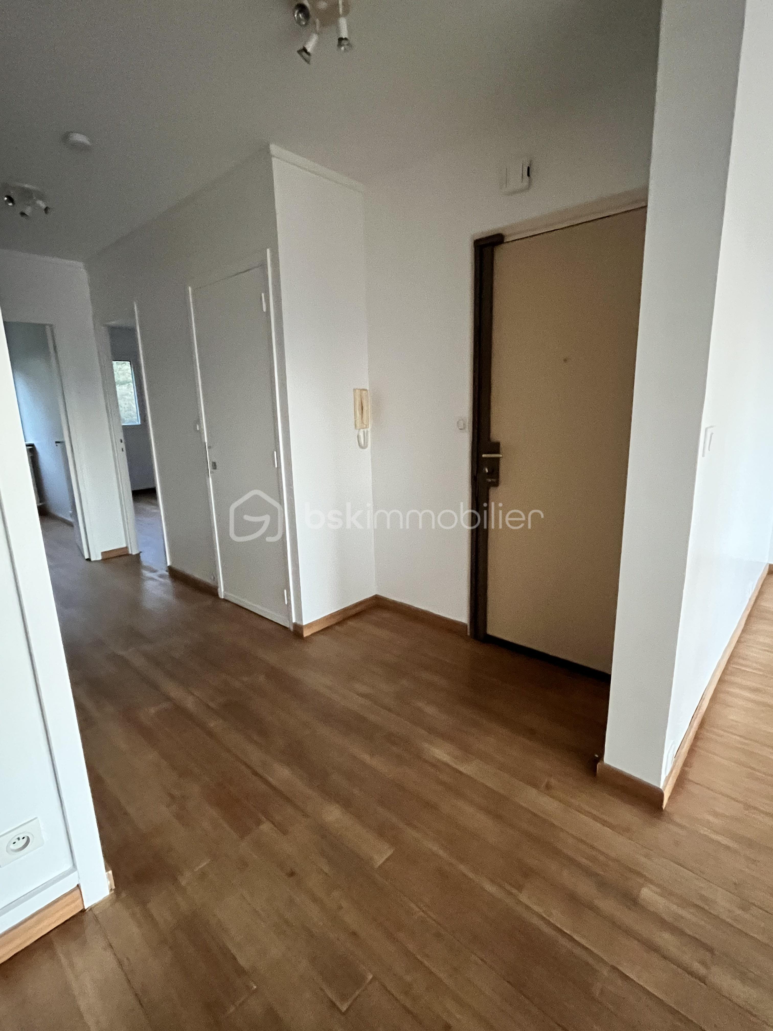 Appartement de 69,04 m² - entrée.jpeg