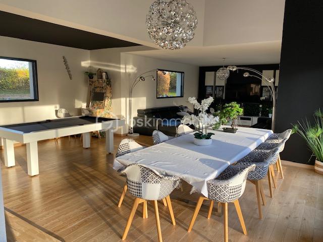 Maison contemporaine de 262 m² - séjour 2.jpg