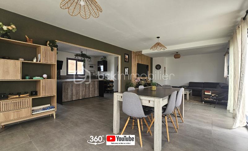 Maison contemporaine de 124,44 m² - 9.png