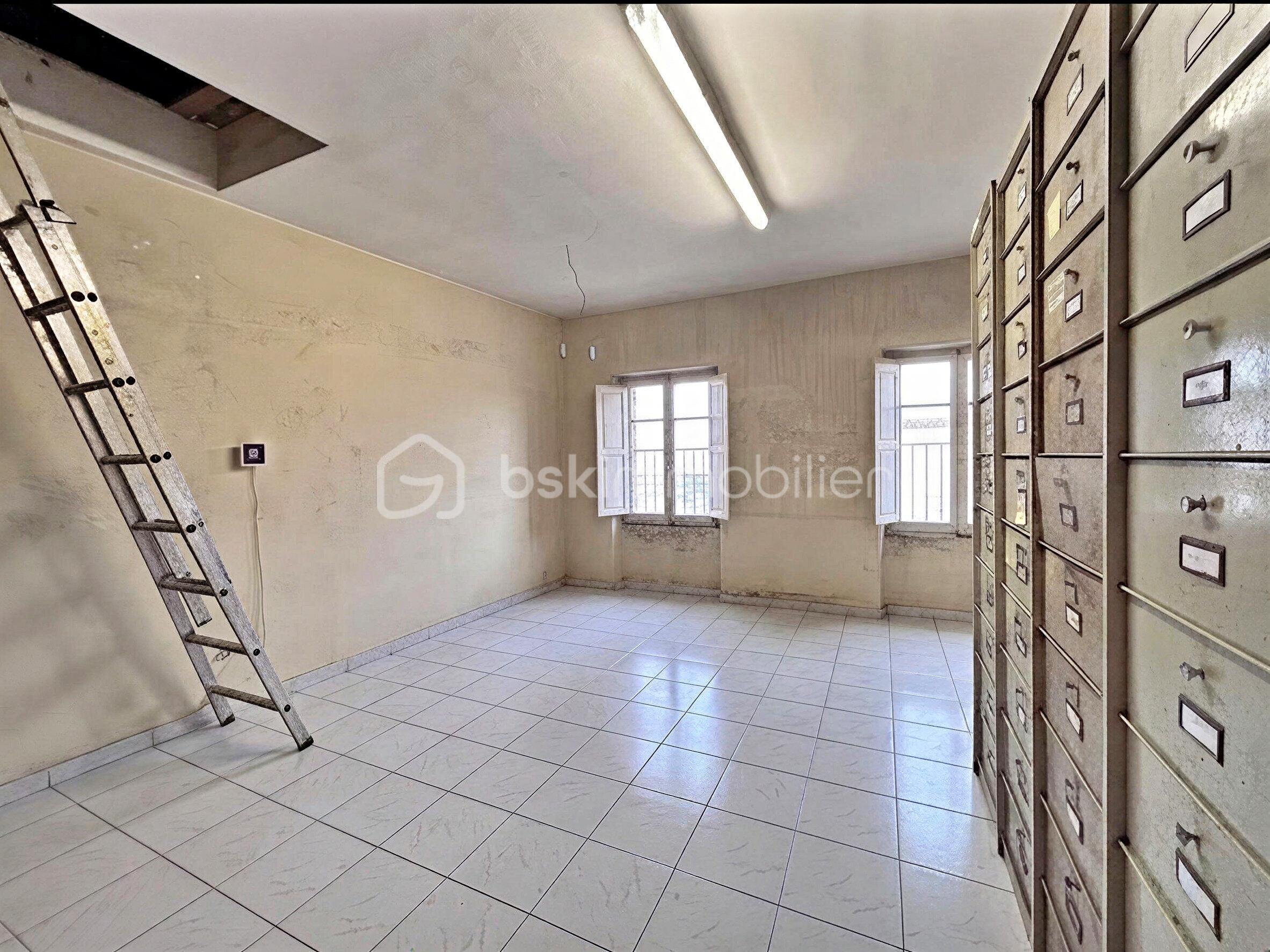 home_staging_output_1469.jpg