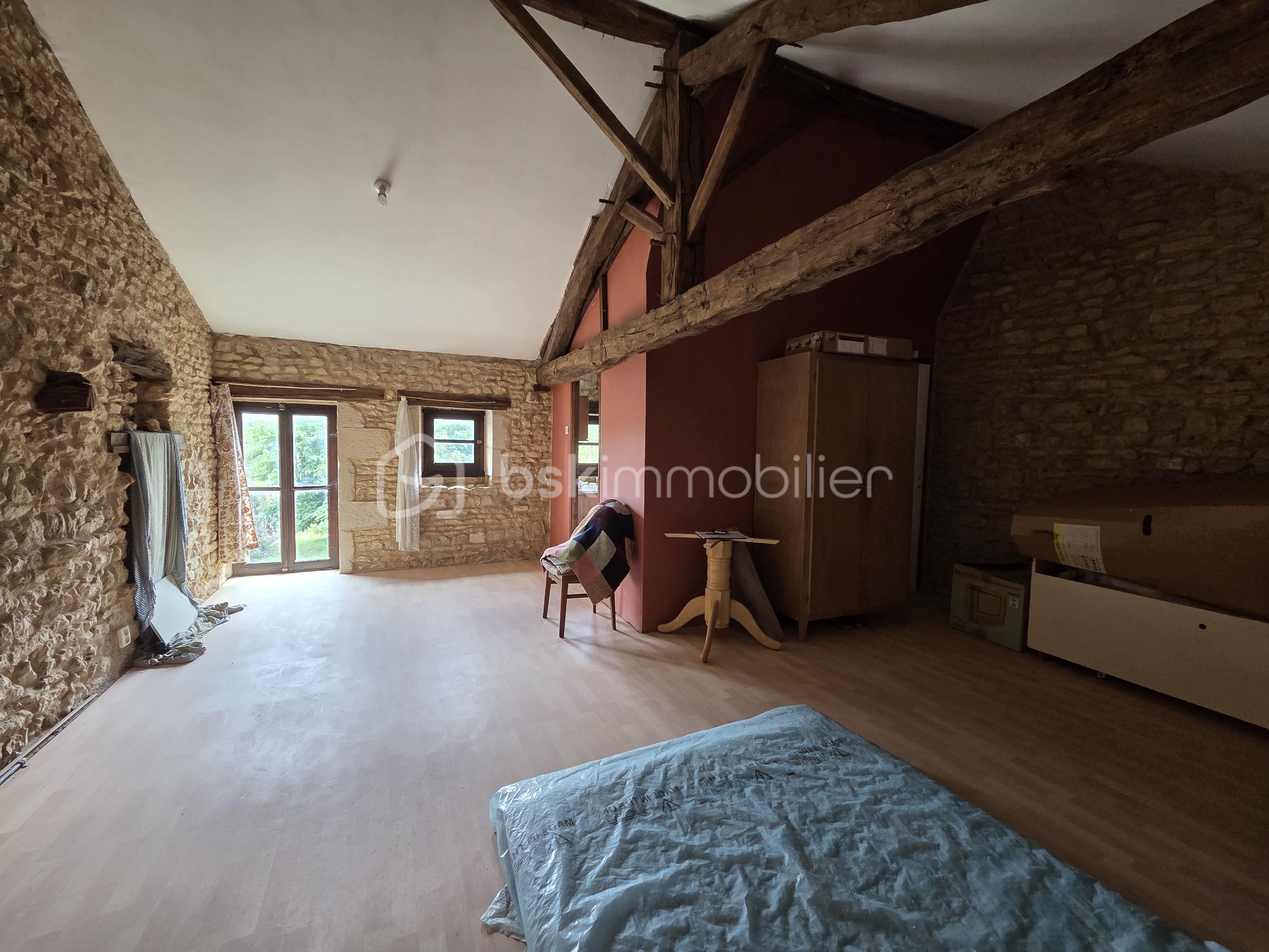 Maison de village de 180 m² - chambre 3.jpg