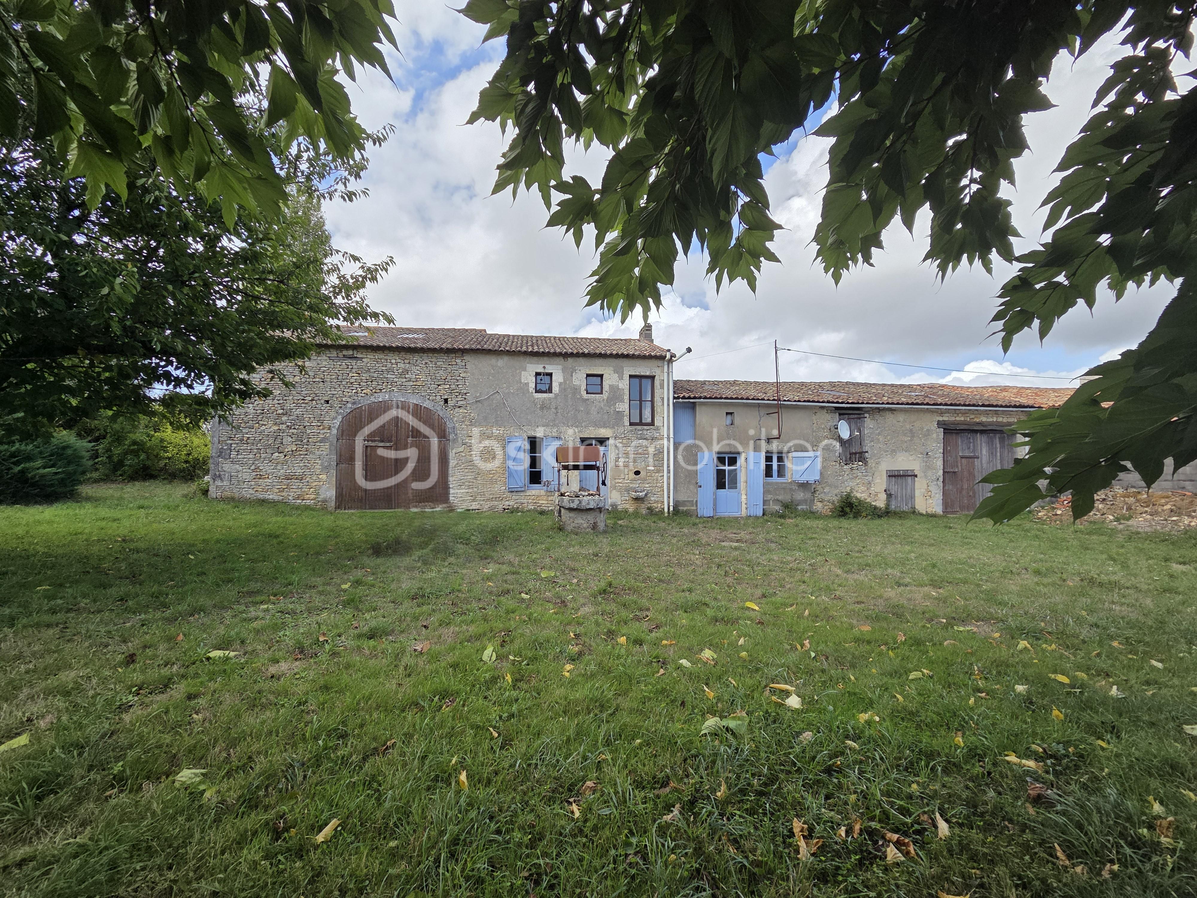 Maison de village de 180 m² - facade 1.jpg