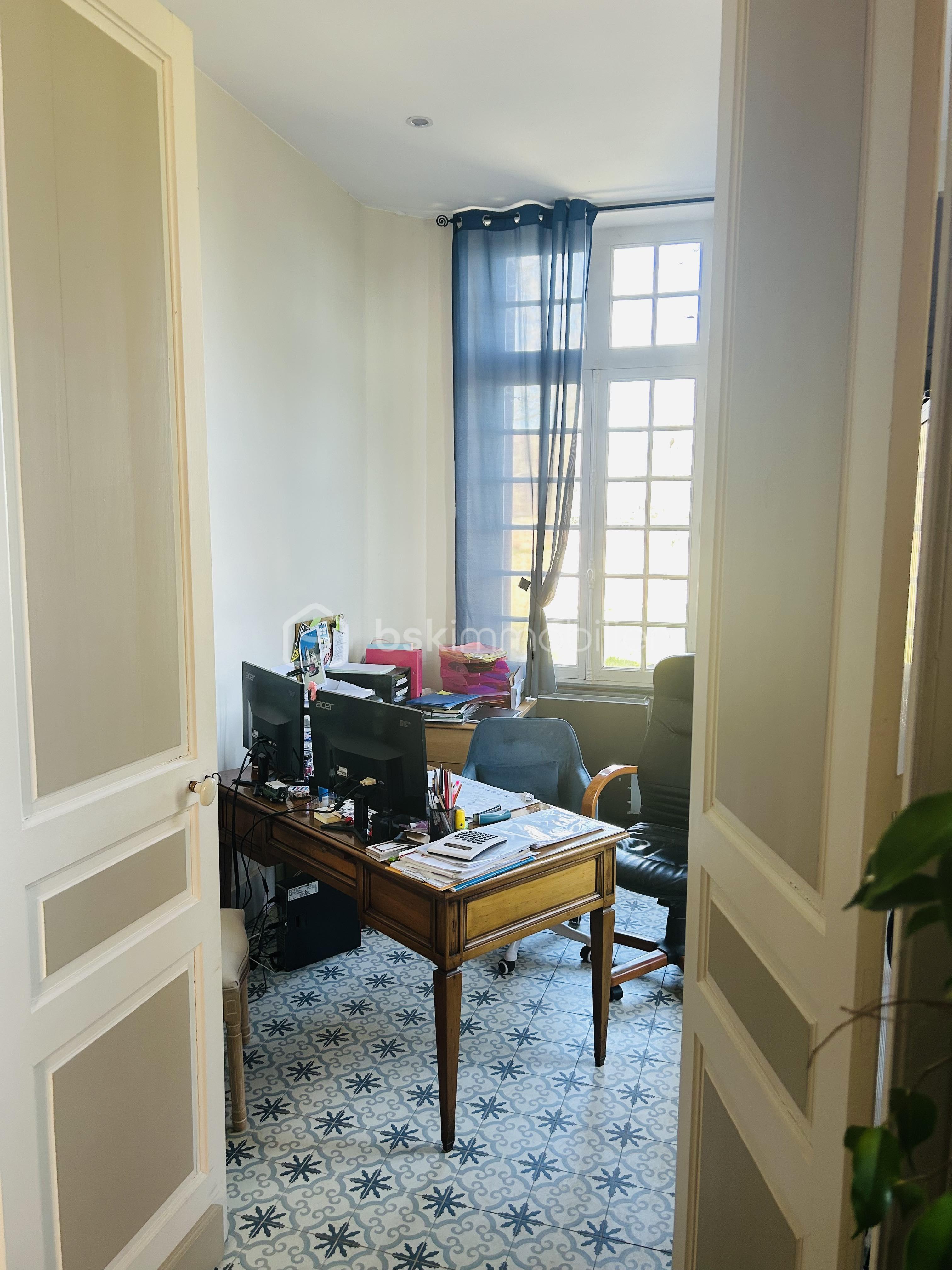 Maison de 430 m² - BUREAU.jpg