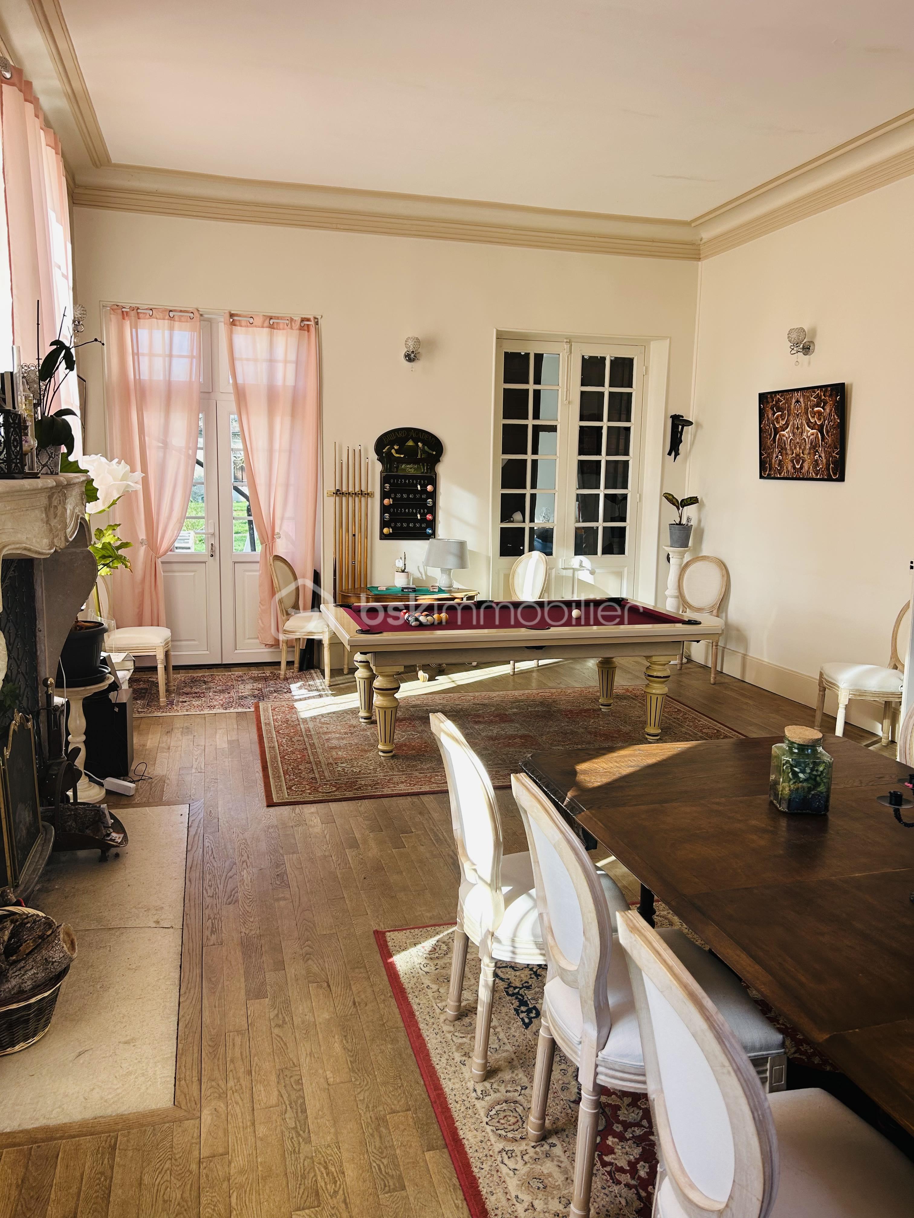 Maison de 430 m² - Séjour.jpg