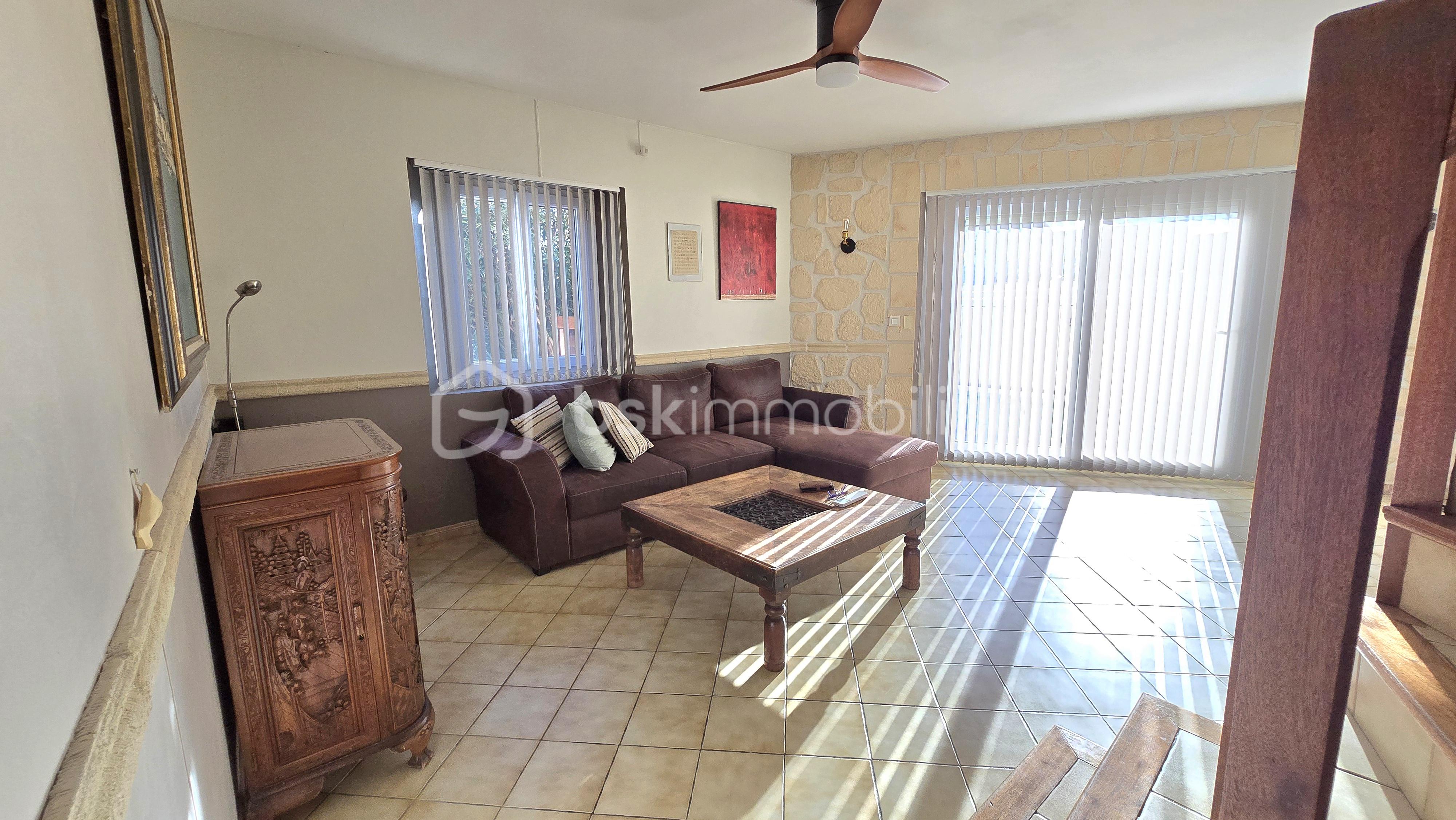 Maison traditionnelle de 100 m² - 20260128_160656.jpg