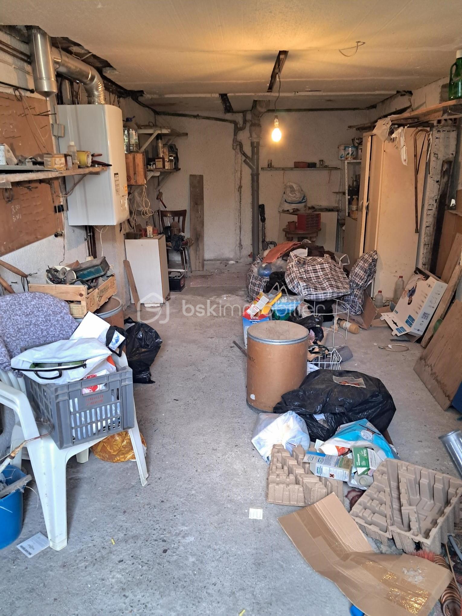 garage.jpg