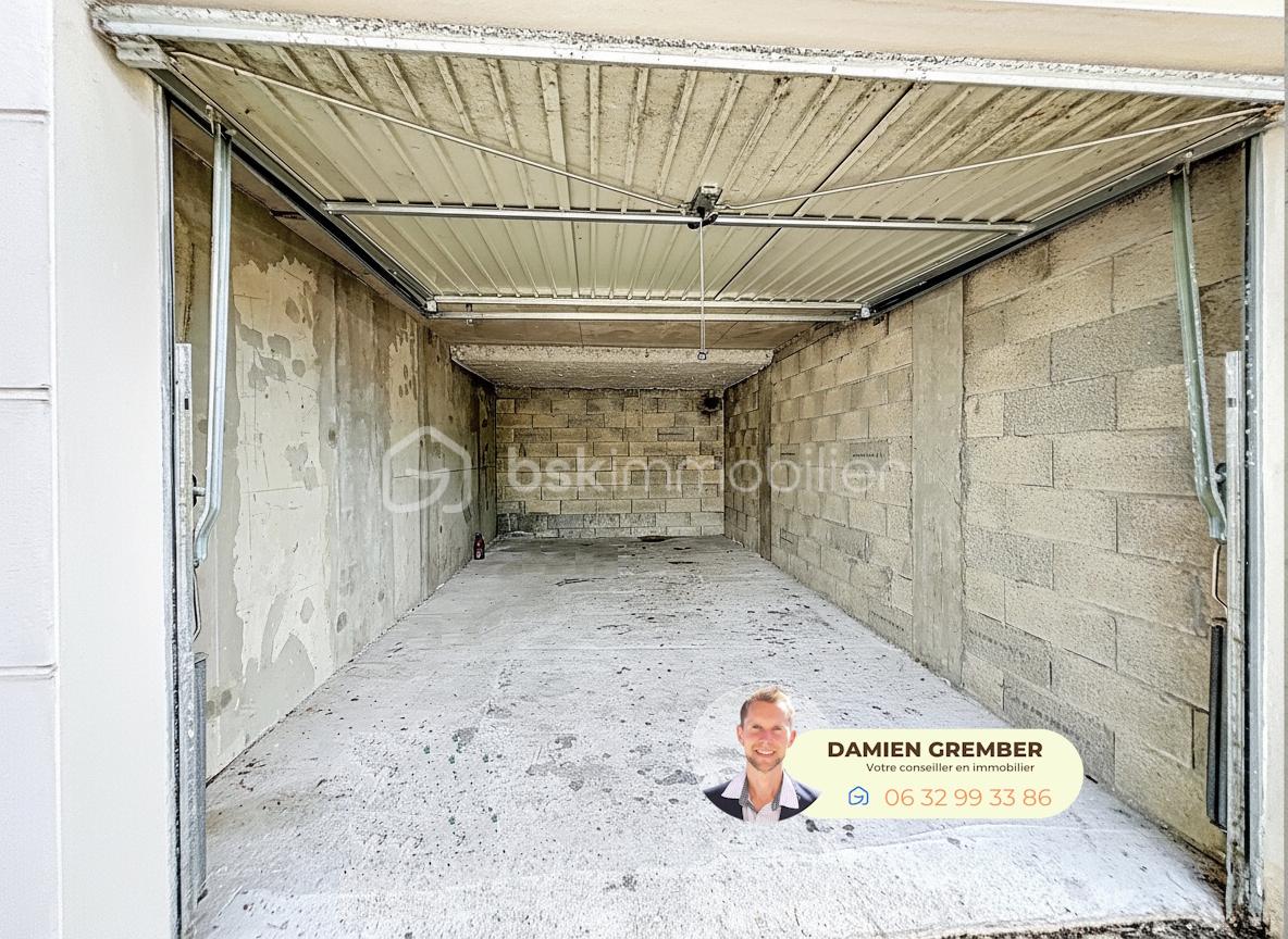 Parking de 19,06 m² - garage.jpg