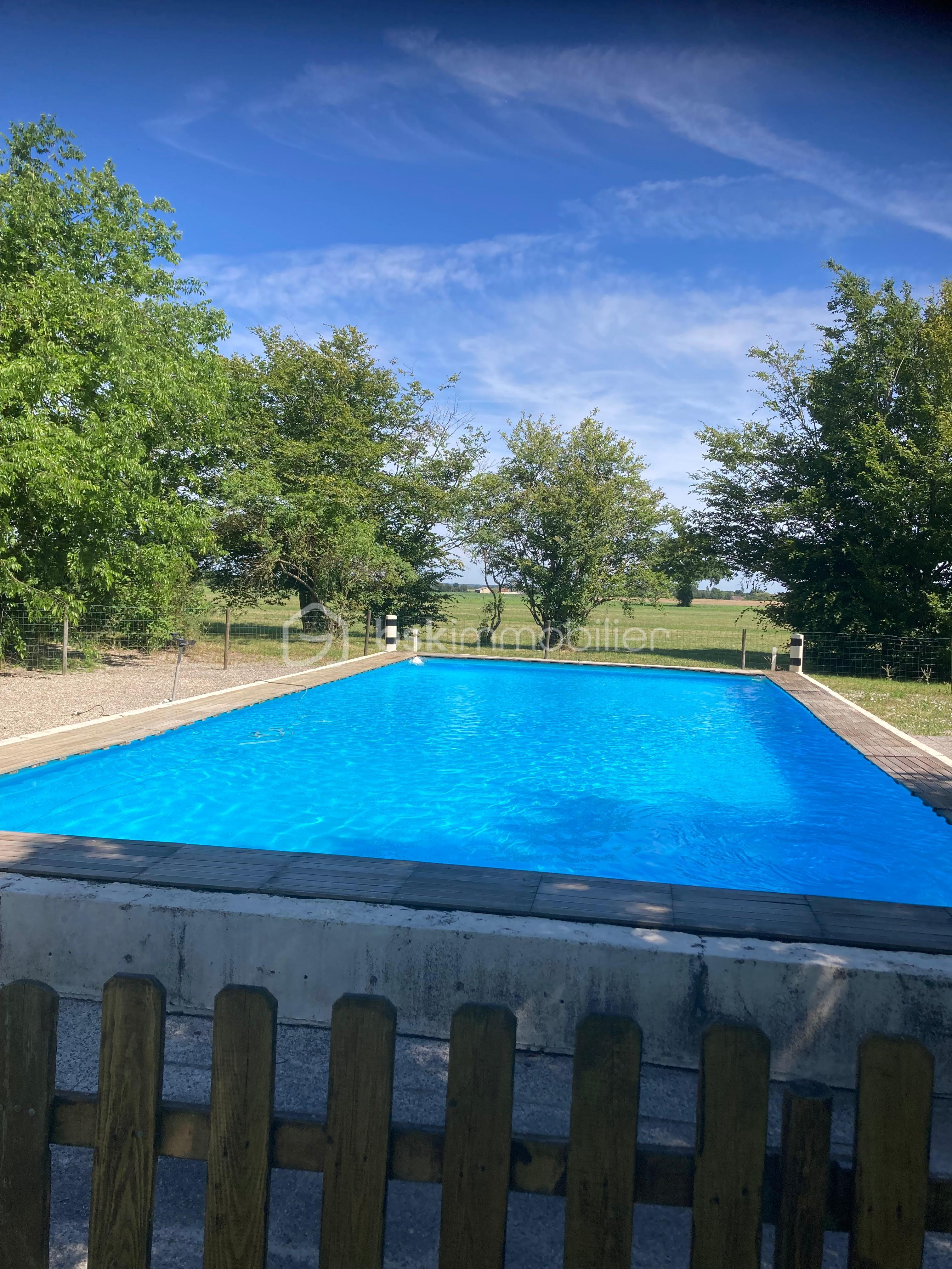 WhatsApp Image 2025-10-13 à 23.00.07_270807e1.jpg