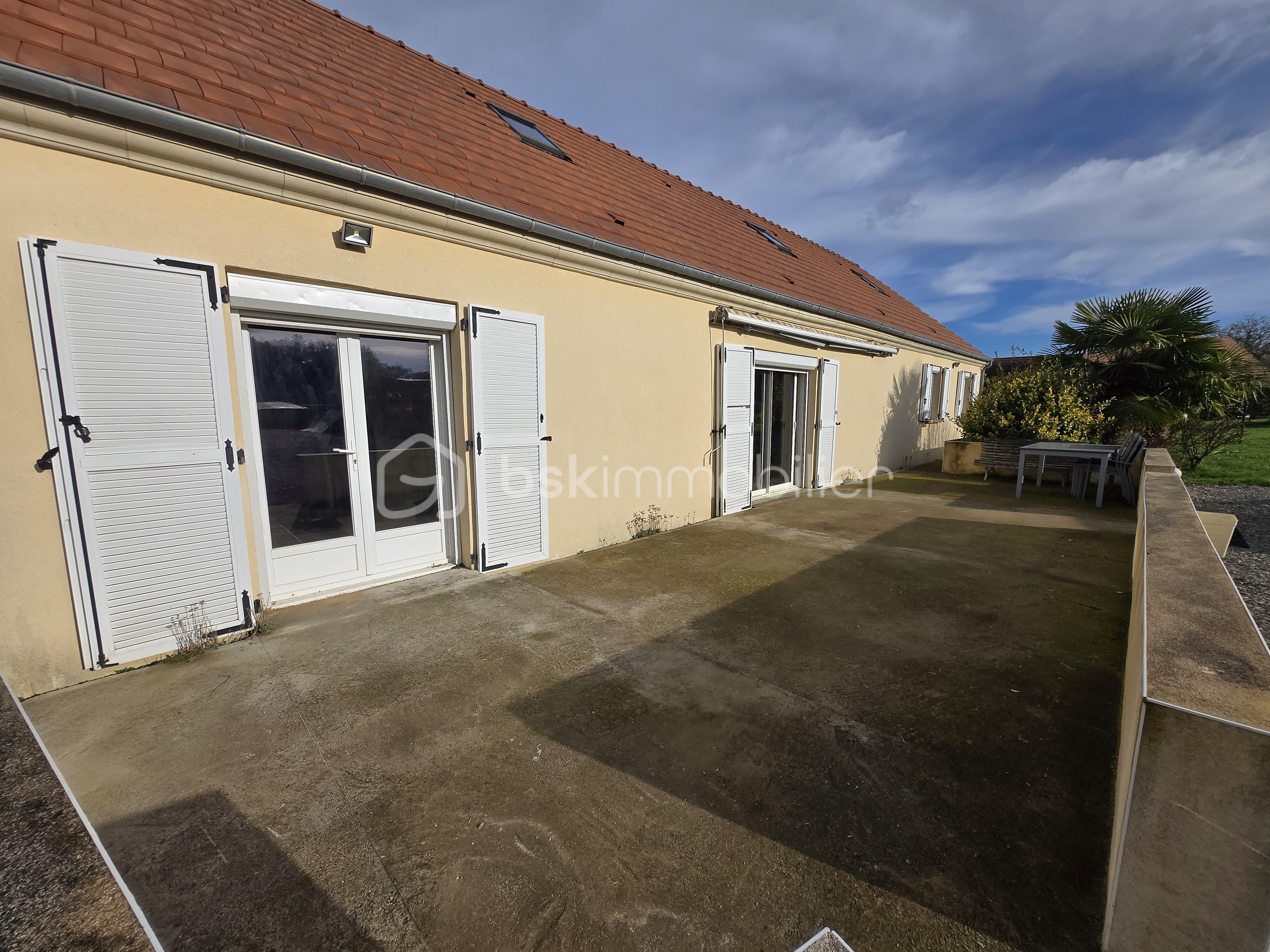 Pavillon de 230 m² - 20251215_131412.jpg