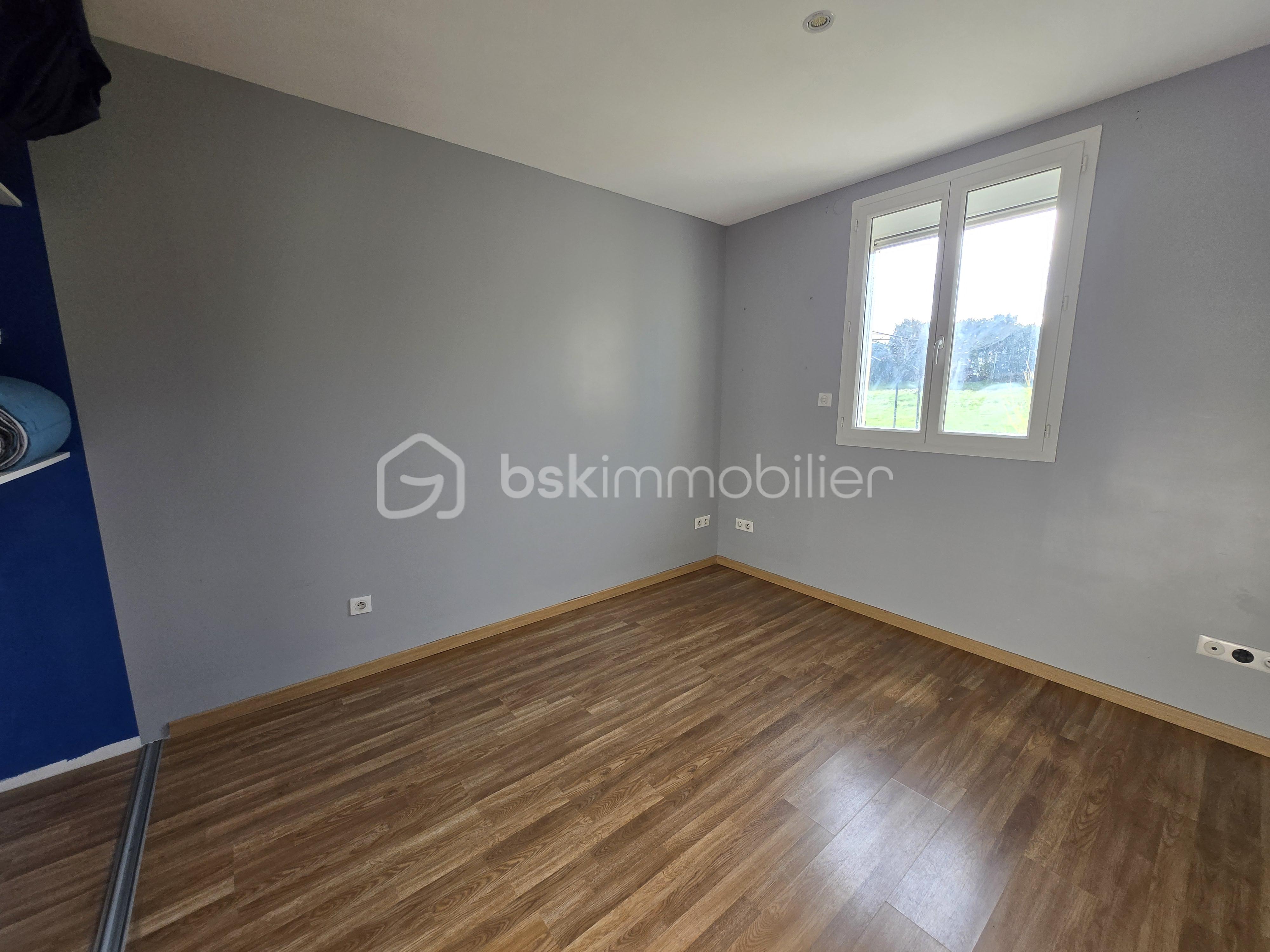 Pavillon de 230 m² - 20251215_131000.jpg