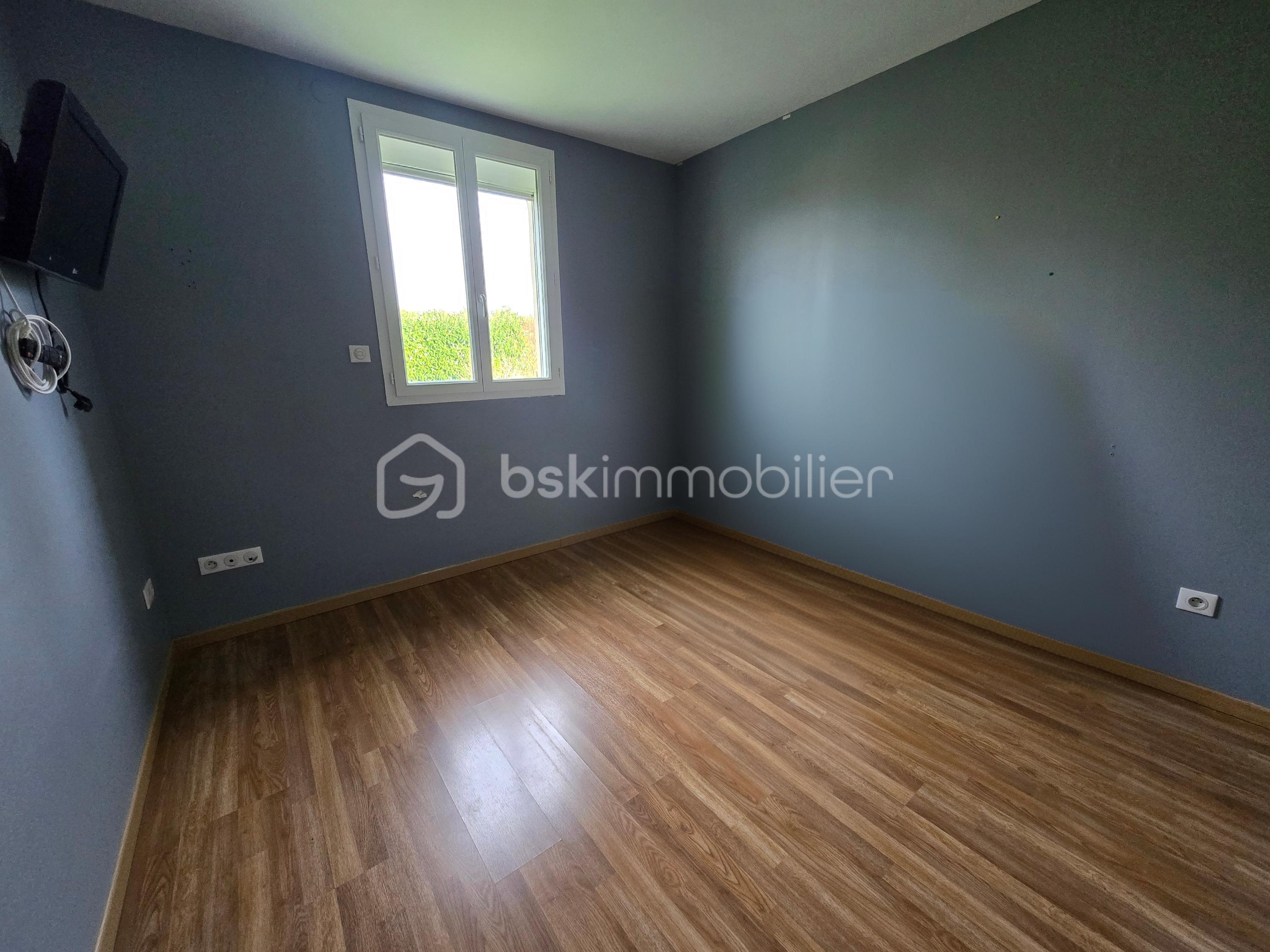 Pavillon de 230 m² - AIRetouch_20251216_131828899.jpg