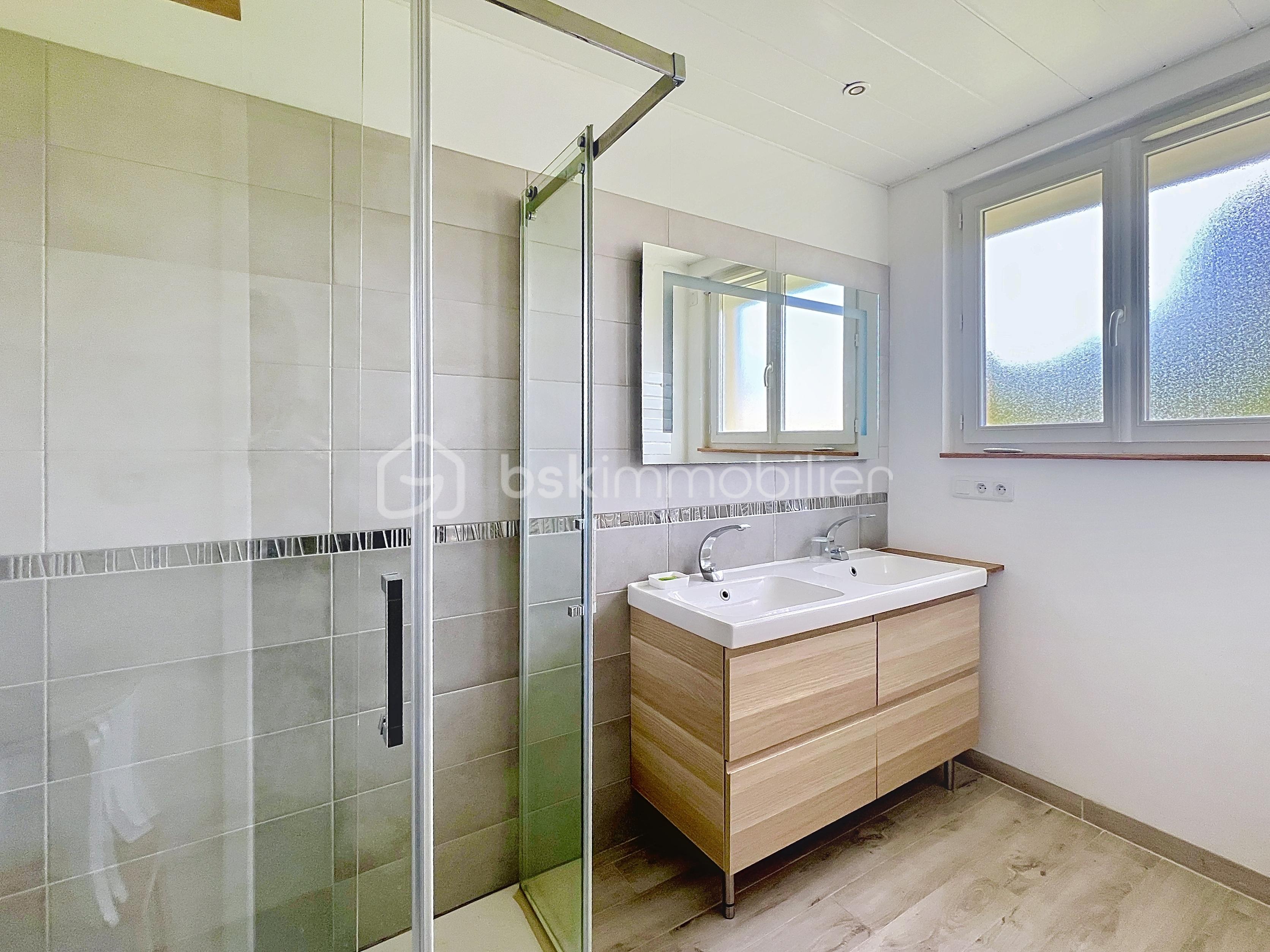 Maison traditionnelle de 97,15 m² - guilbert_00024.jpeg