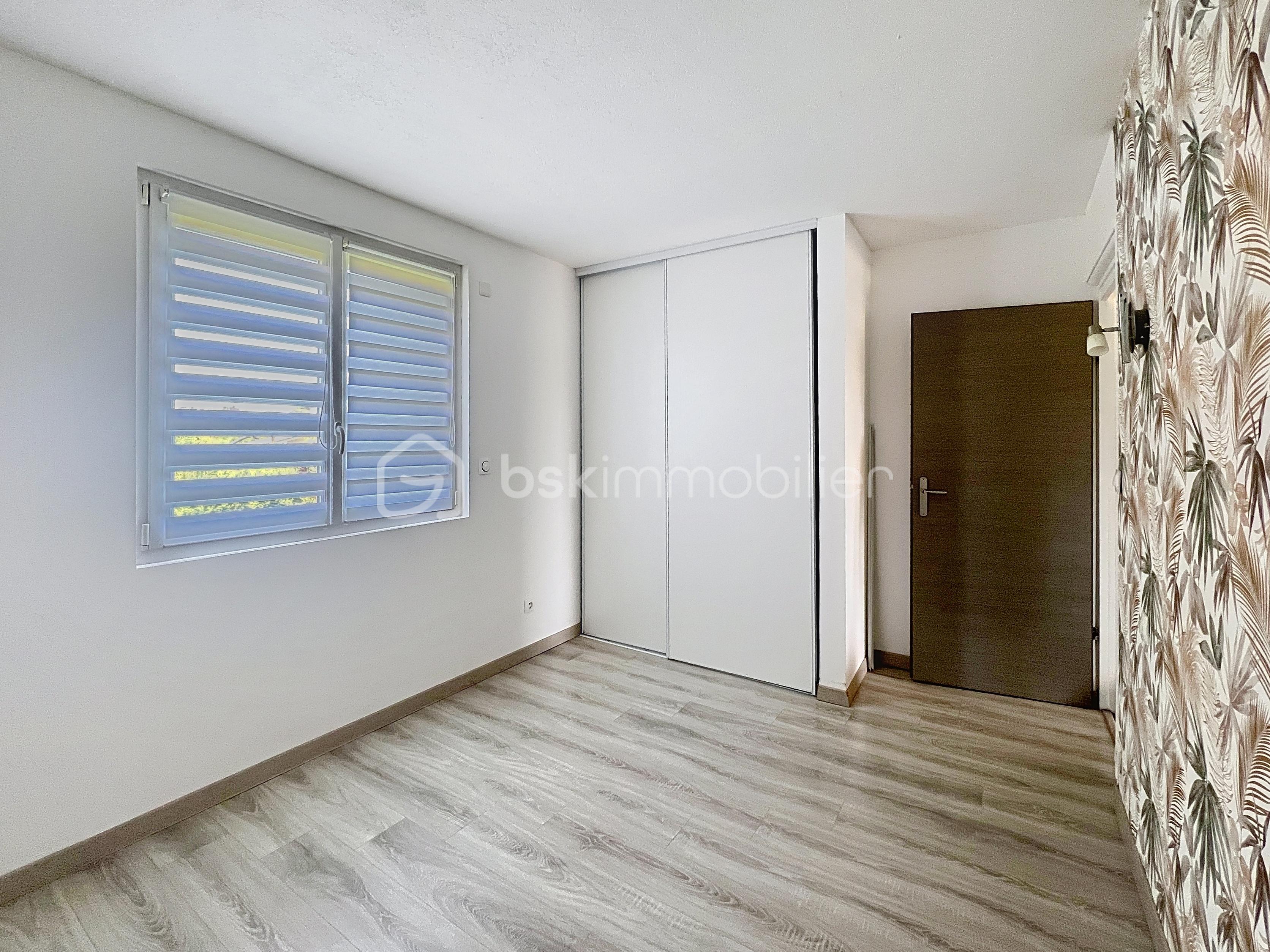 Maison traditionnelle de 97,15 m² - guilbert_00025.jpeg