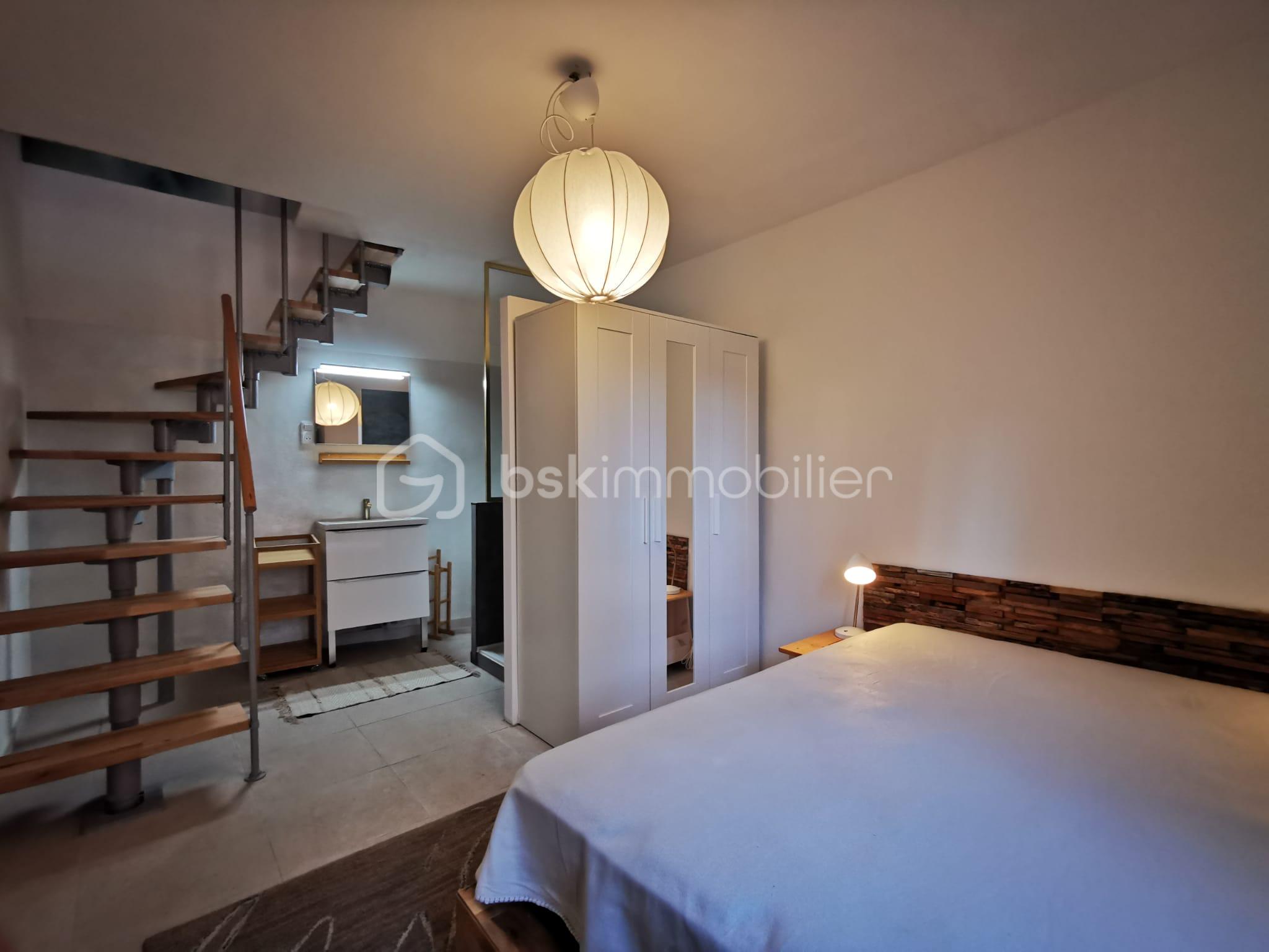 Triplex de 41,80 m² - WhatsApp Image 2024-12-03 à 14.20.50_092aa70e.jpg