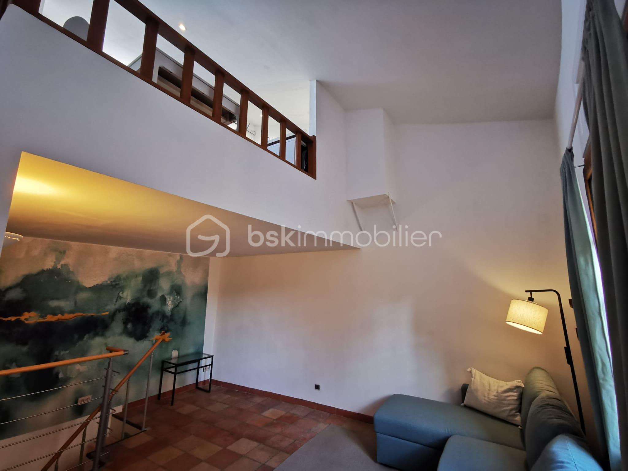 Triplex de 41,80 m² - WhatsApp Image 2024-12-03 à 14.20.50_bb98212c.jpg