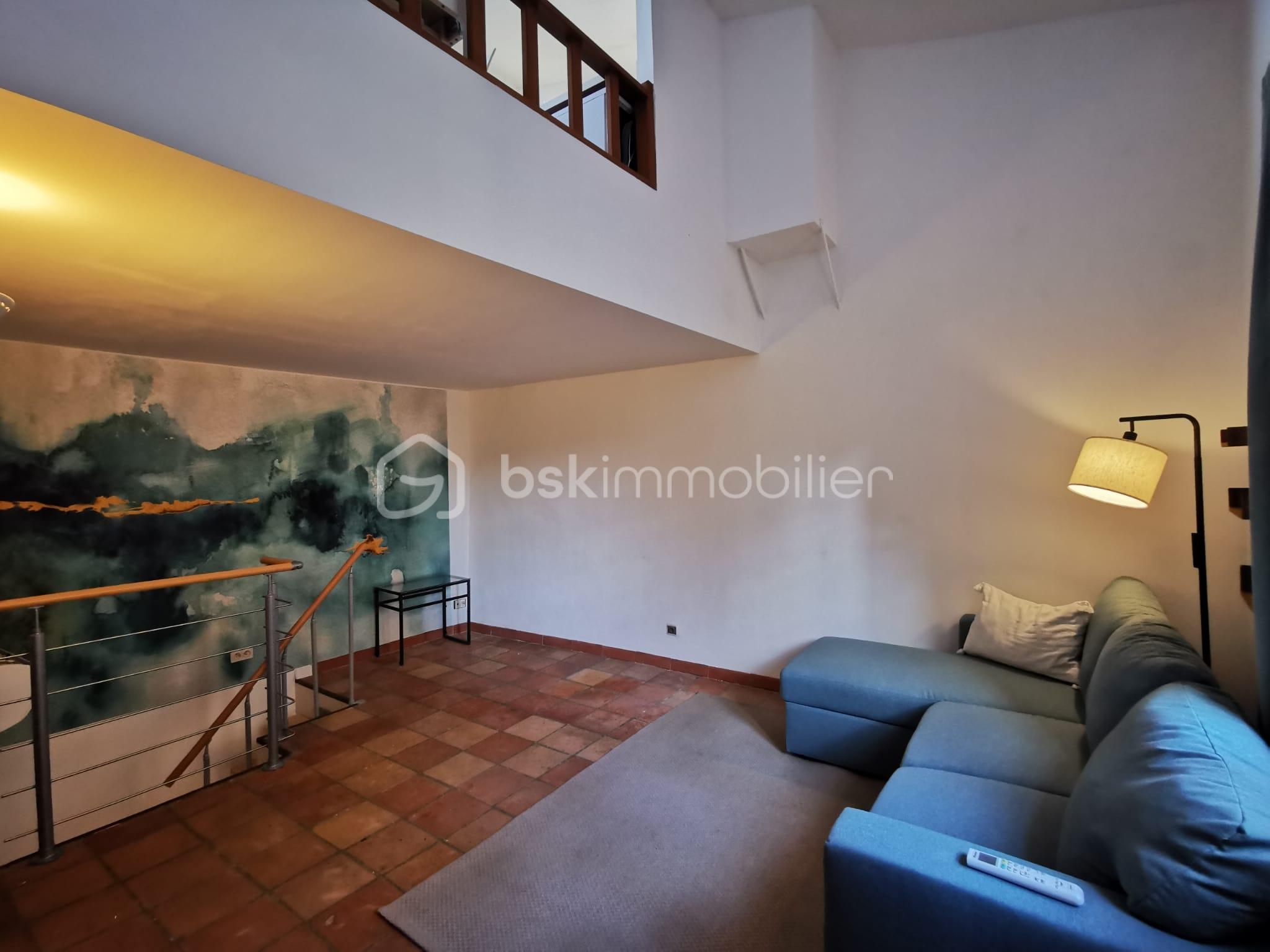 Triplex de 41,80 m² - WhatsApp Image 2024-12-03 à 14.20.50_25861ccb.jpg