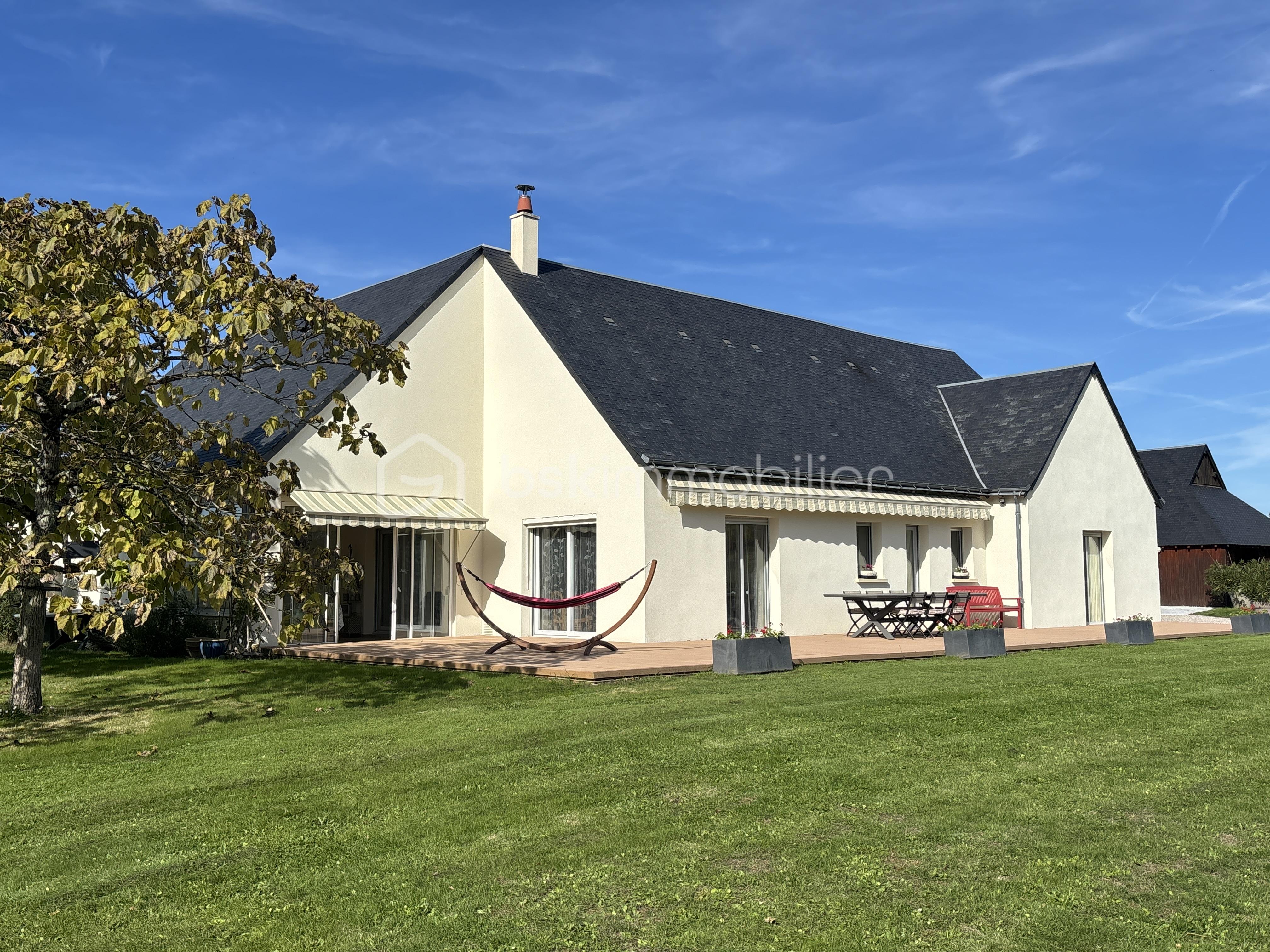 Maison de 206 m² - DJI_20251007_152202_895.jpg