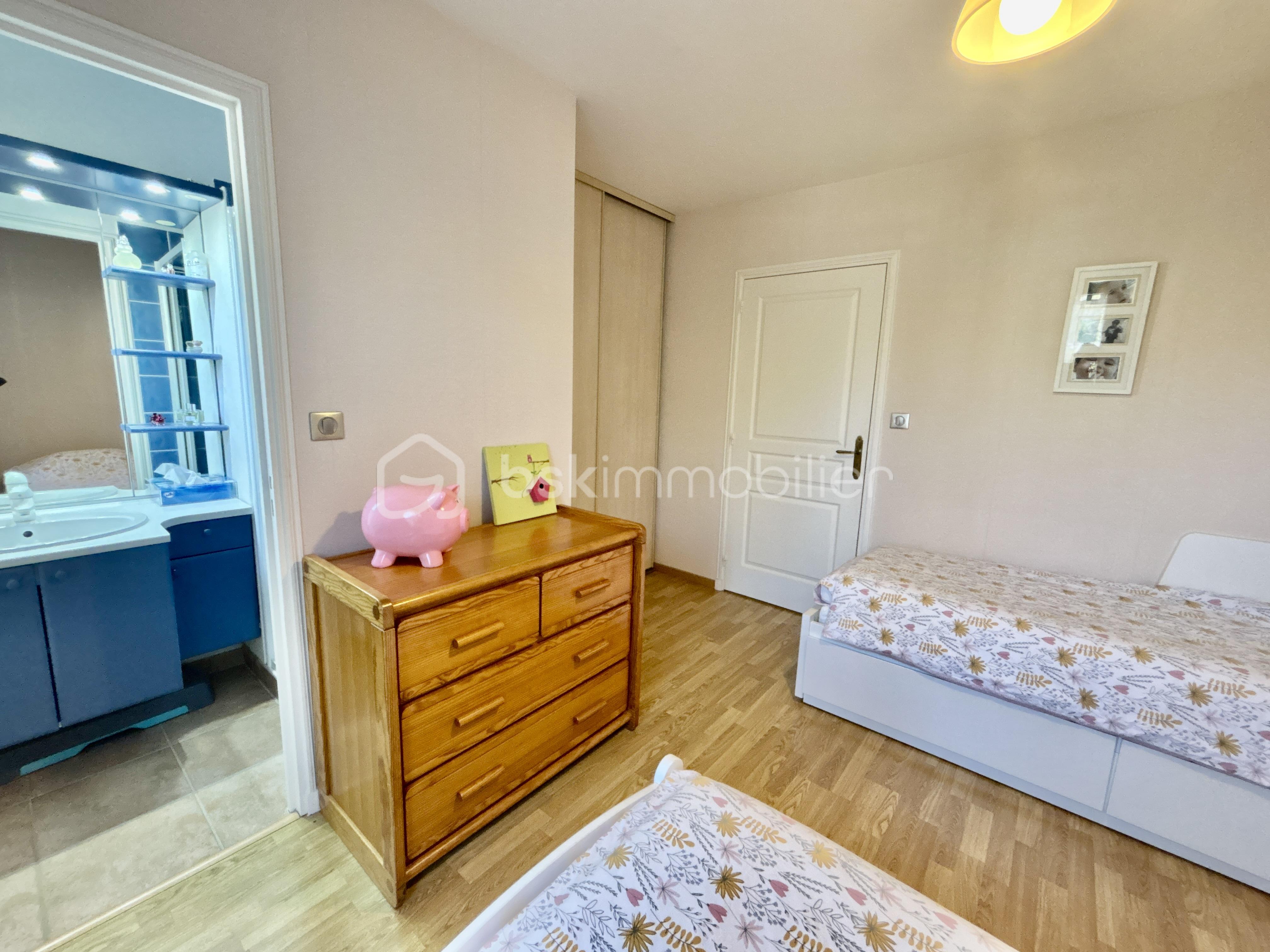 Maison de 206 m² - DJI_20251007_144913_283.jpg