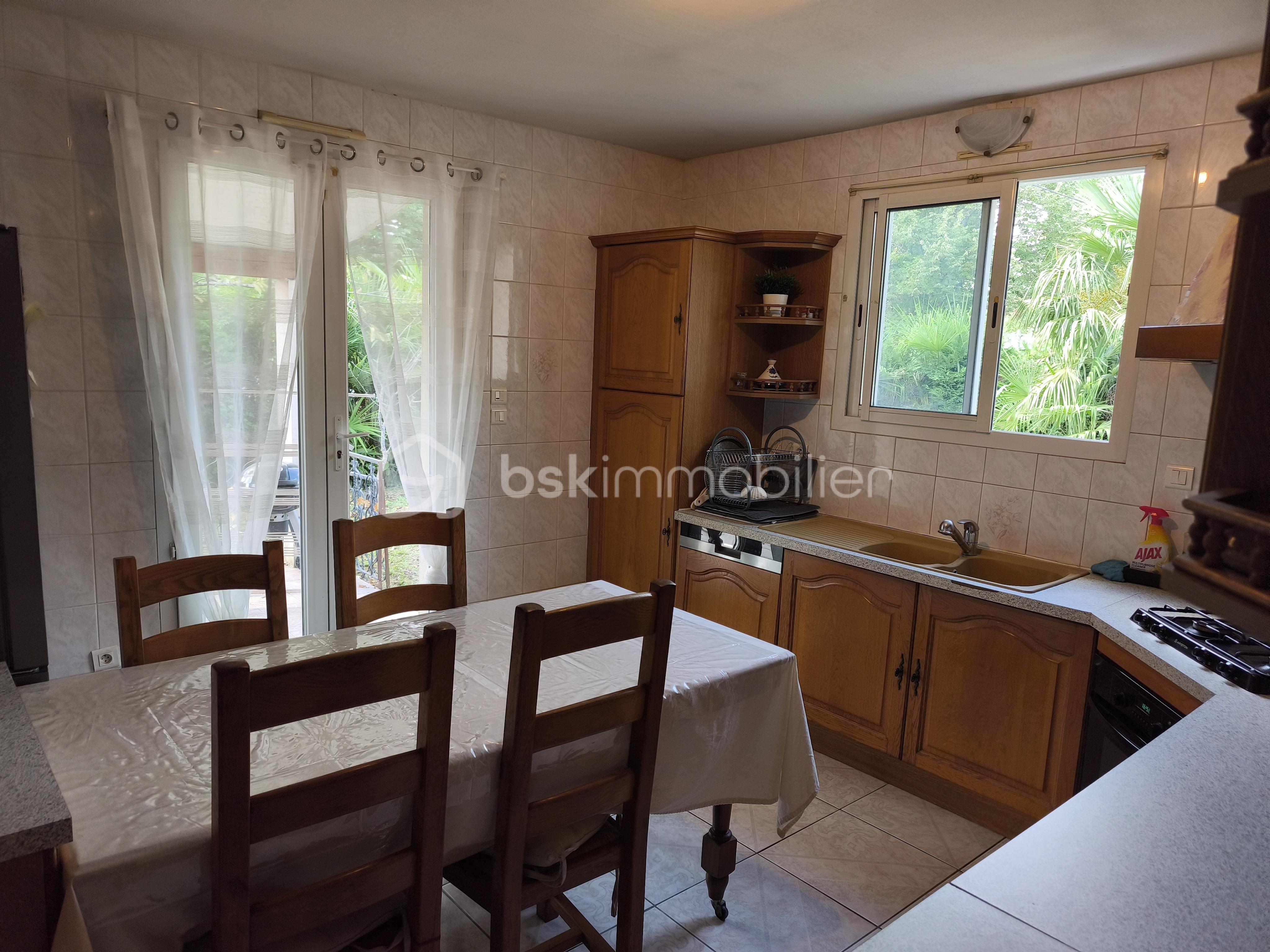 Maison traditionnelle de 160 m² - 1000043115.jpg