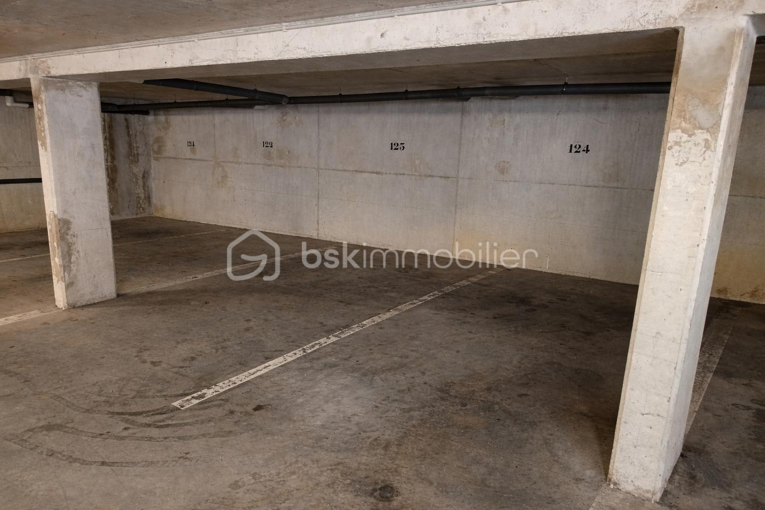 Parking de 12 m² - H.png